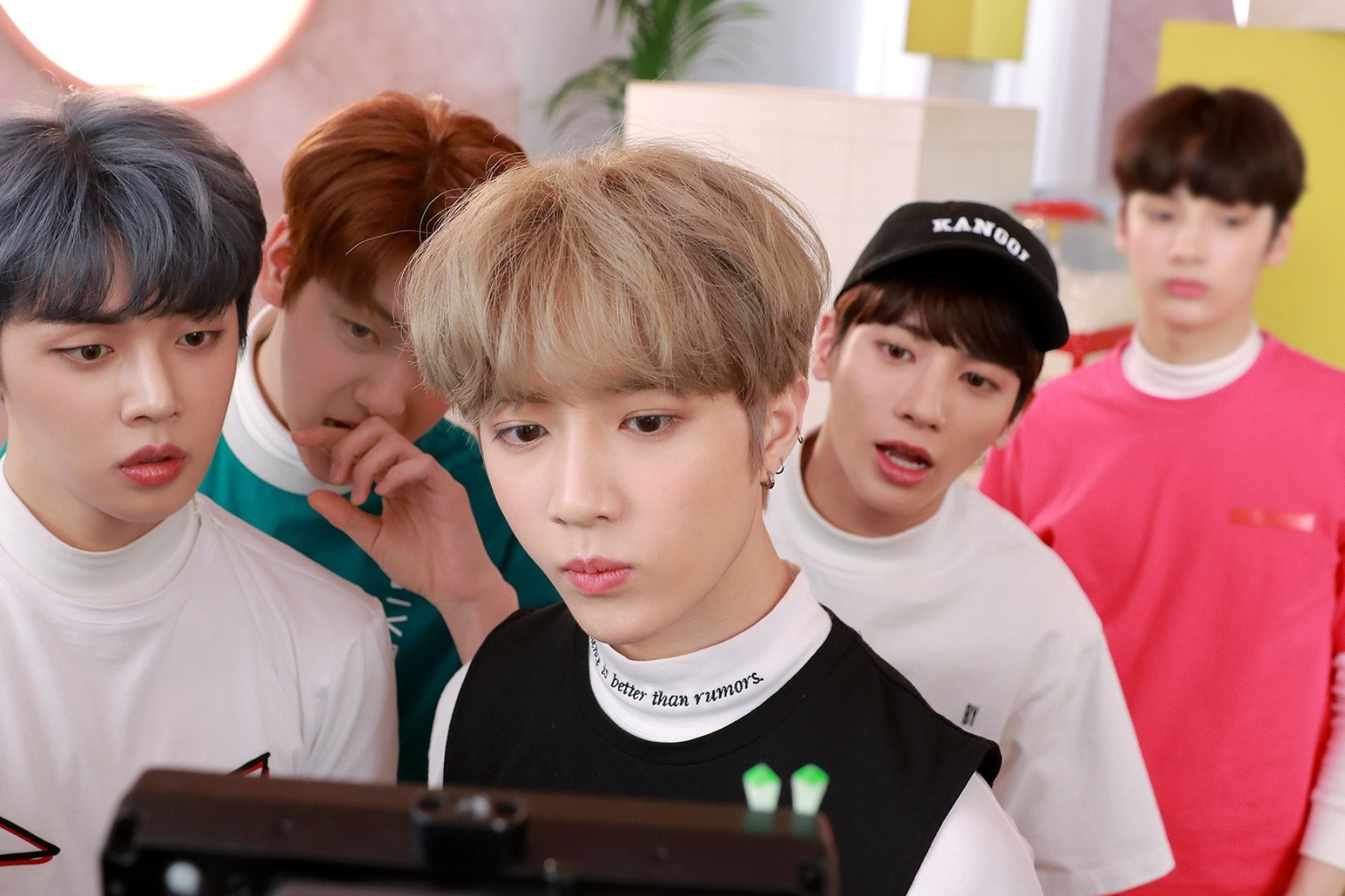 Tomorrow X Together, Beomgyu, Yeonjun, Taehyun, Soobin, HD Desktop wallpaper