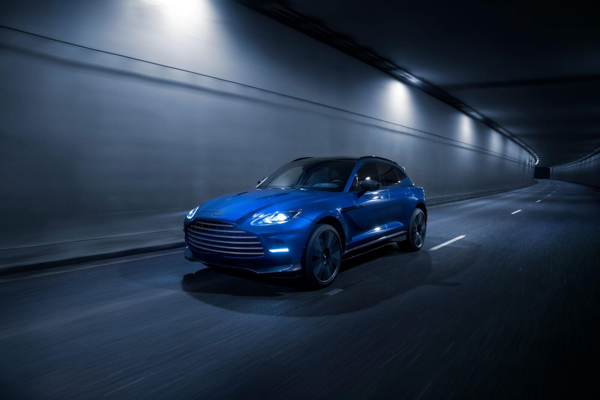 Aston Martin, DBX707, Van Nuys, Dealer, Luxury Car, 2000x1340 HD Desktop