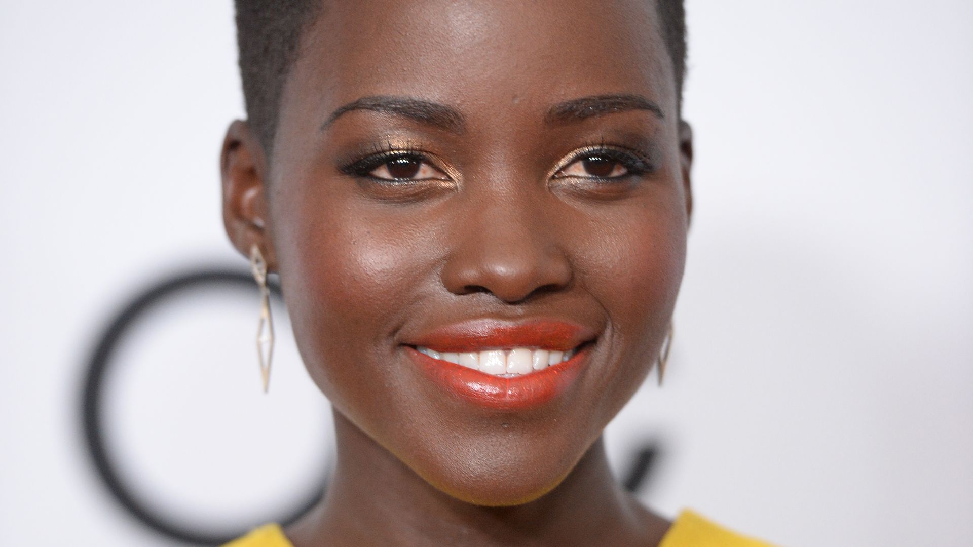 Lupita Nyong'o, Most beautiful person, People magazine, Oscar hairstyles, 1920x1080 Full HD Desktop