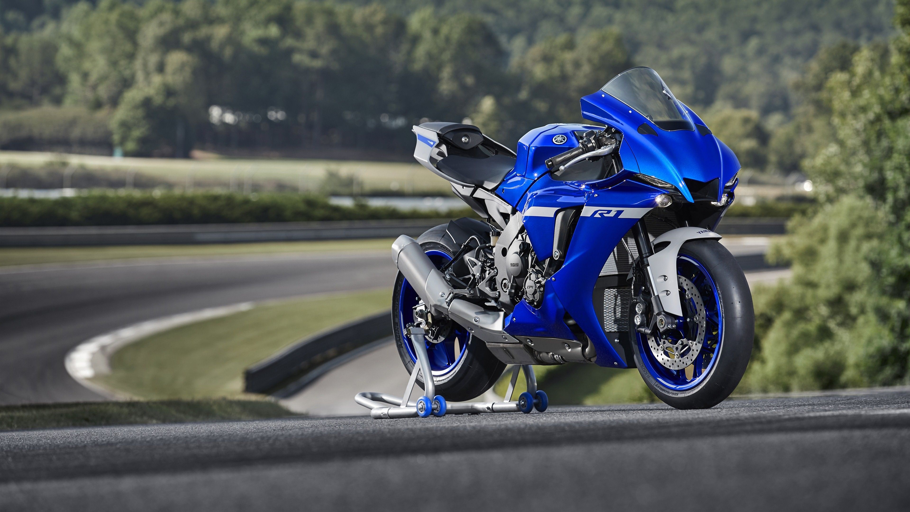 Yamaha YZF-R1, yamaha r1 bike, wallpapers, 3840x2160 4K Desktop