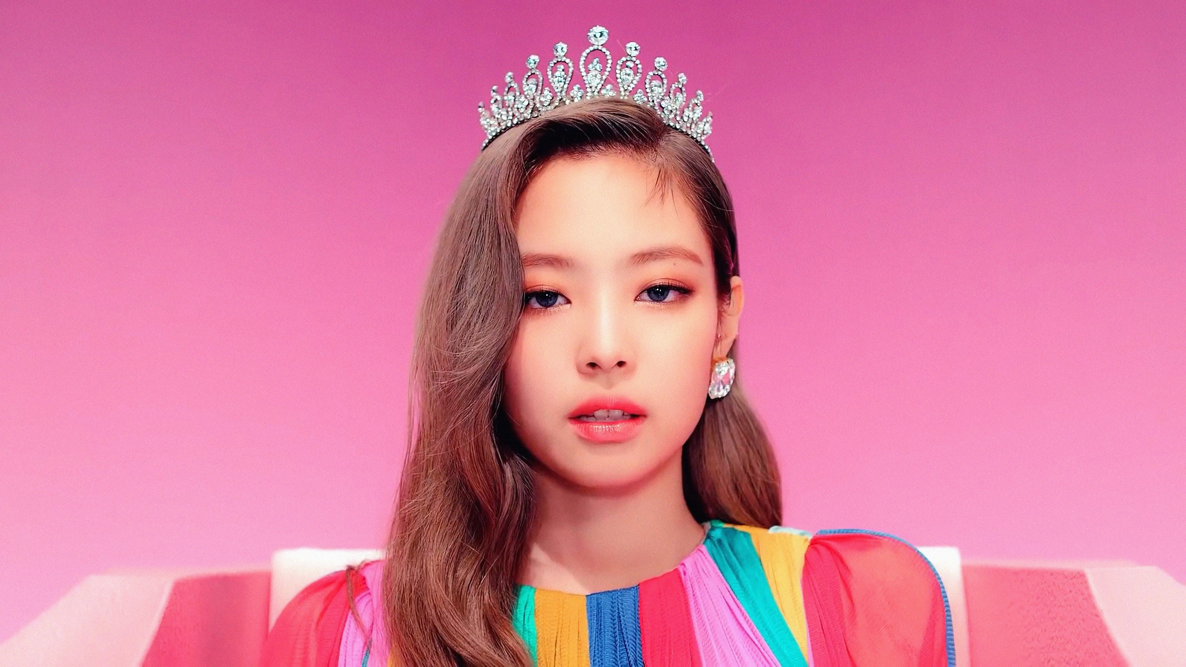 Jennie Kim, crystal tiara, rainbow striped dress, 4K Desktop wallpaper