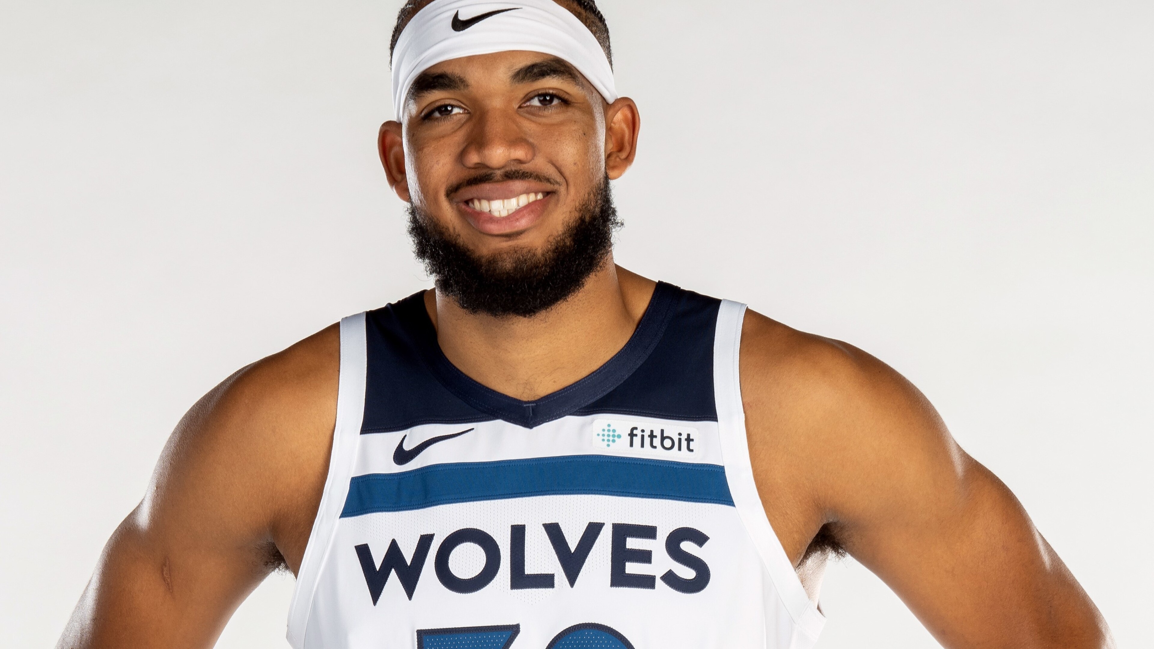 Minnesota Timberwolves, Karl-Anthony Towns Wallpaper, 3840x2160 4K Desktop