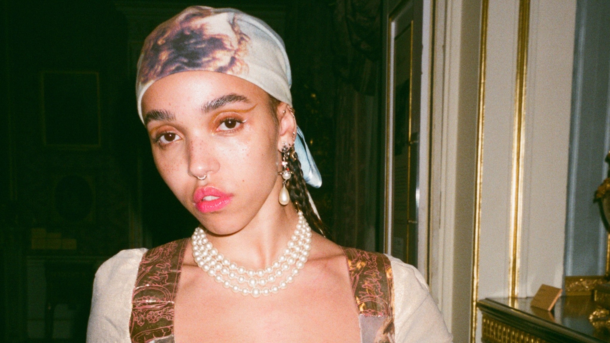 FKA Twigs, Music, Wallpapers, Ethan Sellers, 2050x1160 HD Desktop