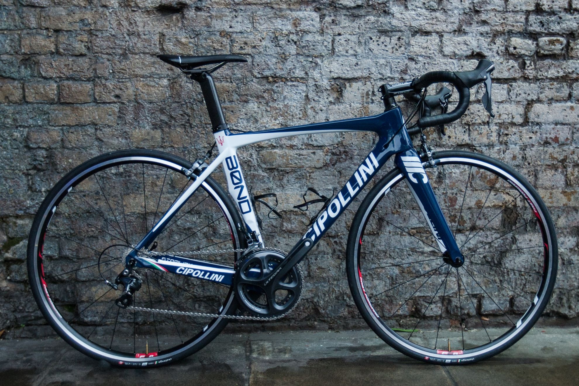 Cipollini Bikes, Luxury cycling brand, Collaboration with Maserati, Exquisite craftsmanship, 1980x1320 HD Desktop