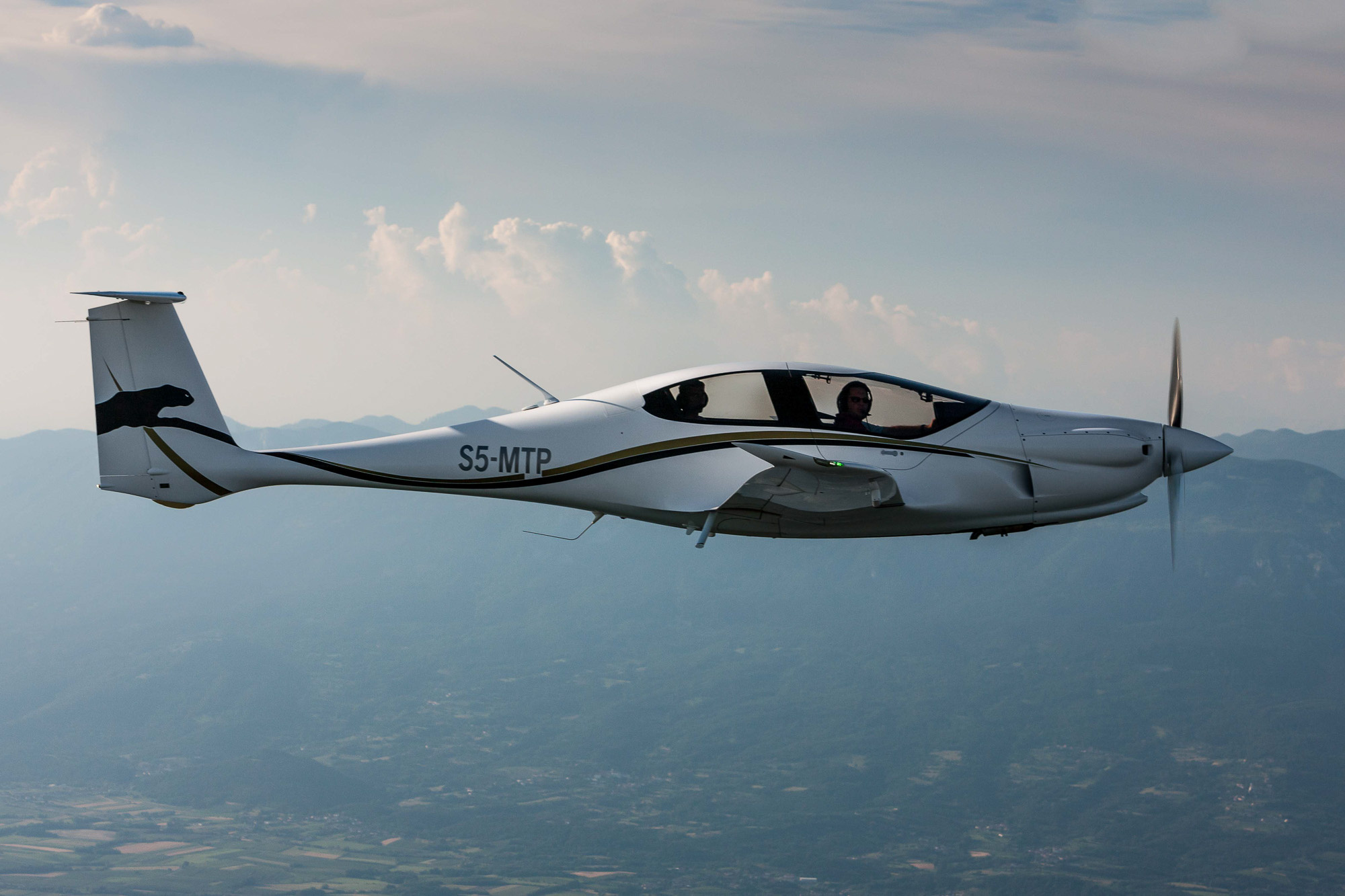 Panthera Pipistrel, Aircraft, Travel, Air, 2000x1340 HD Desktop