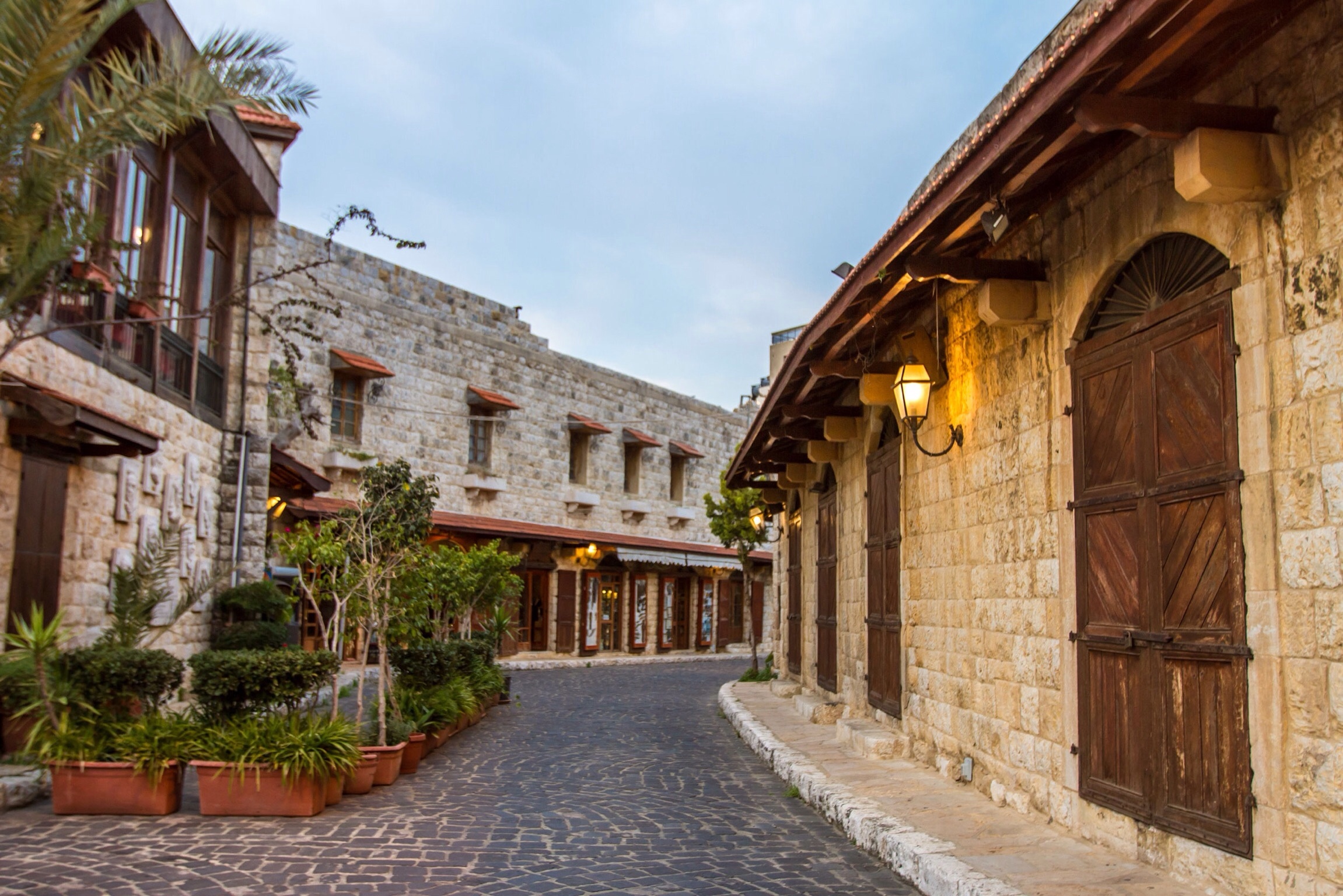 Beirut street, Lebanon's past, Roman market, Historical photojournalism, 2310x1540 HD Desktop