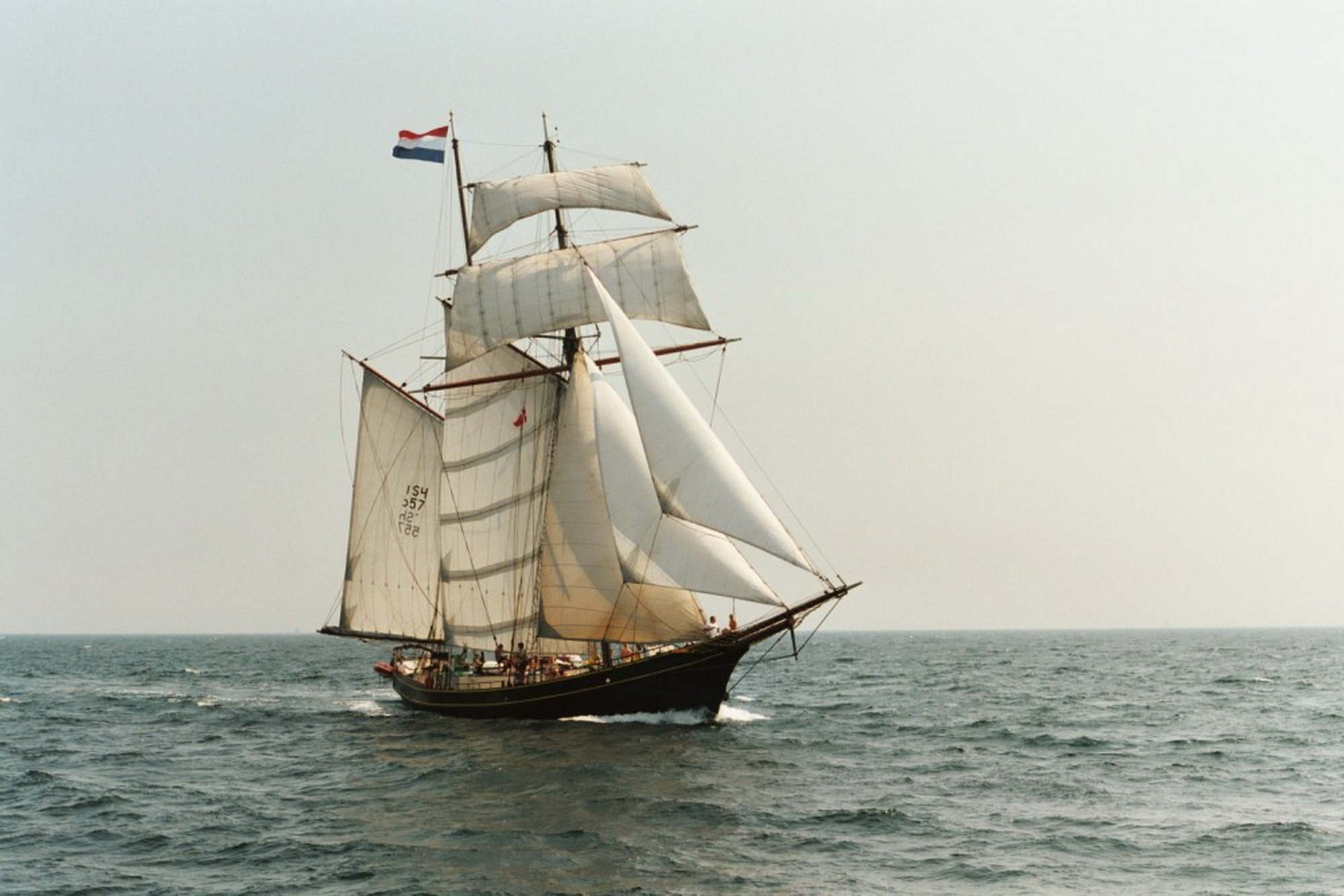 Topsail schooner, Jacob Meindert Olivier, Van Meer design, 2000x1340 HD Desktop