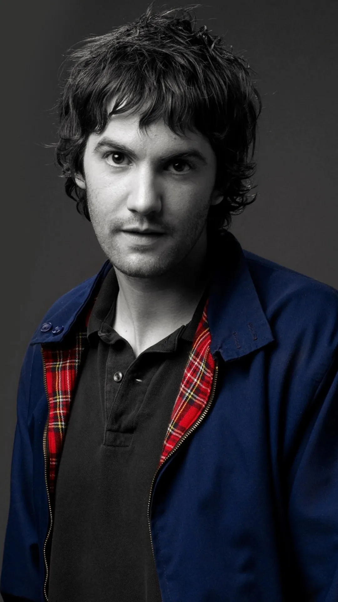 Jim Sturgess, Celebrity brunette, Curly hair, 1080x1920 Full HD Phone