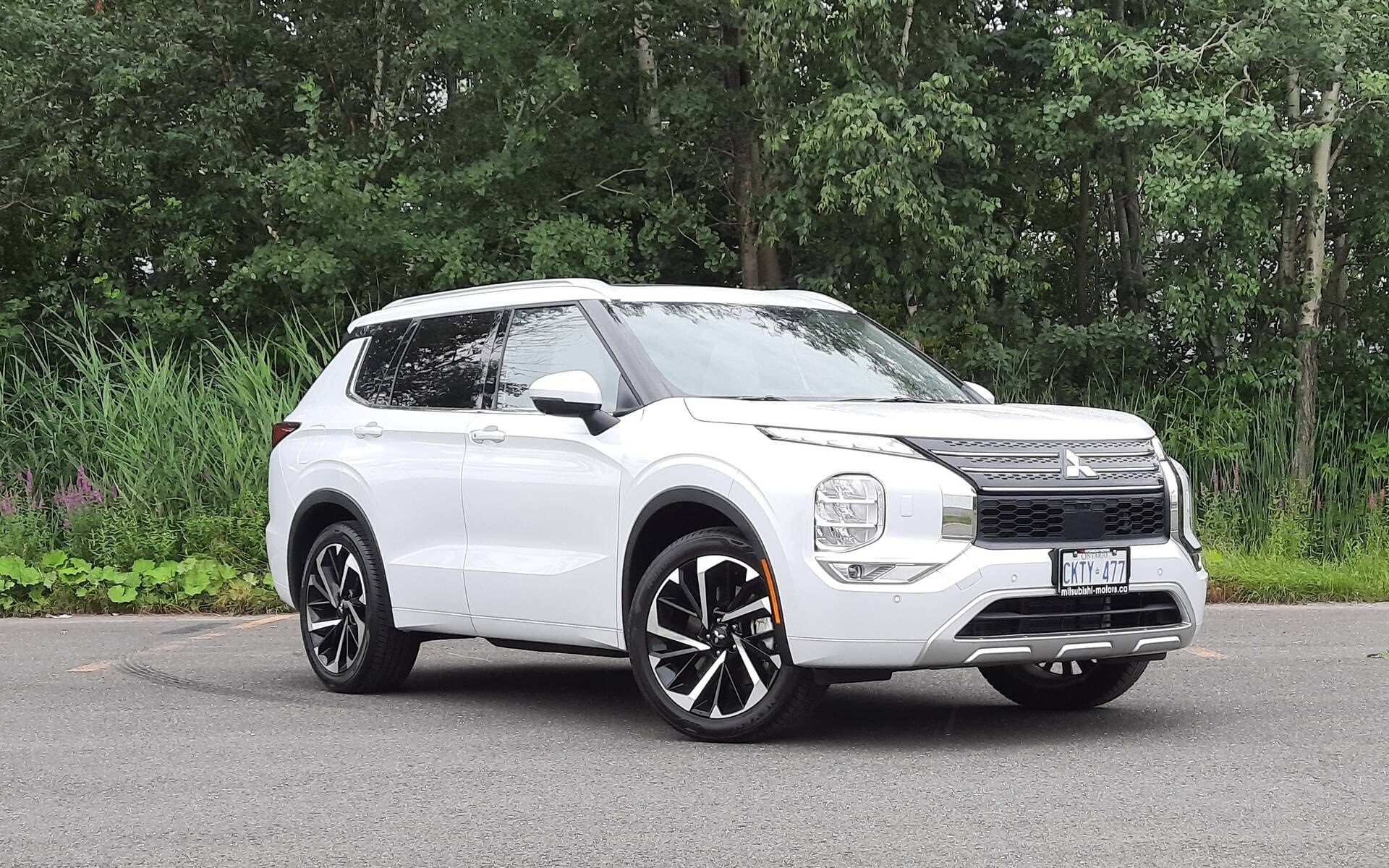 2022 Mitsubishi Outlander, Third-Row Seating, 1920x1200 HD Desktop