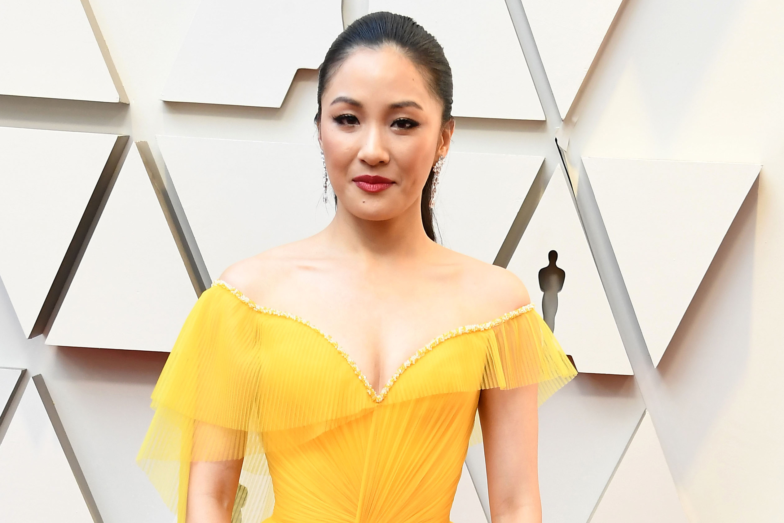 Constance Wu, Twitter storm, Drama admission, Personal revelation, 2530x1690 HD Desktop