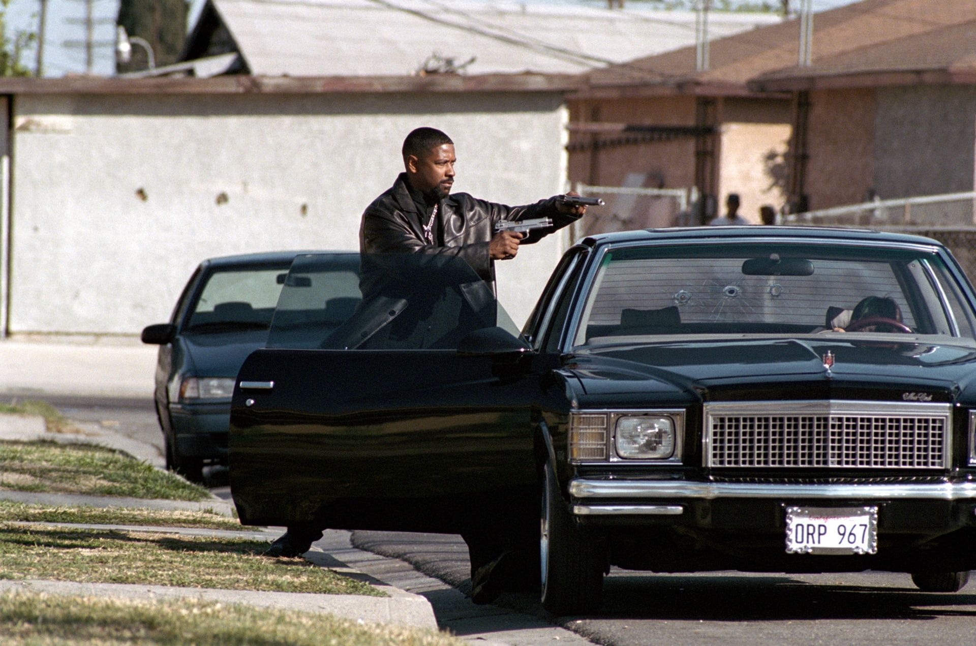 Training Day, Denzel Washington, Alonzo Harris, Captivating performance, 1920x1280 HD Desktop