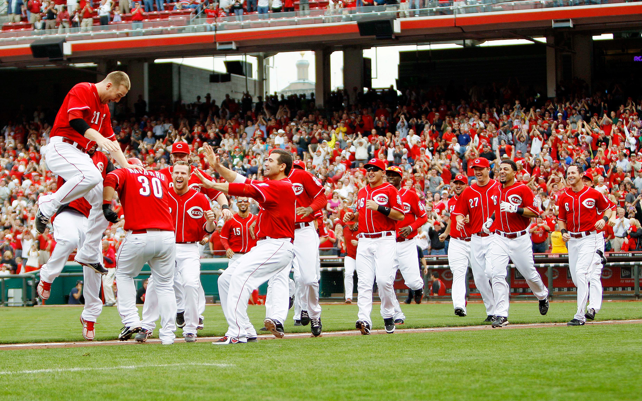 Team, Cincinnati Reds Wallpaper, 2050x1280 HD Desktop