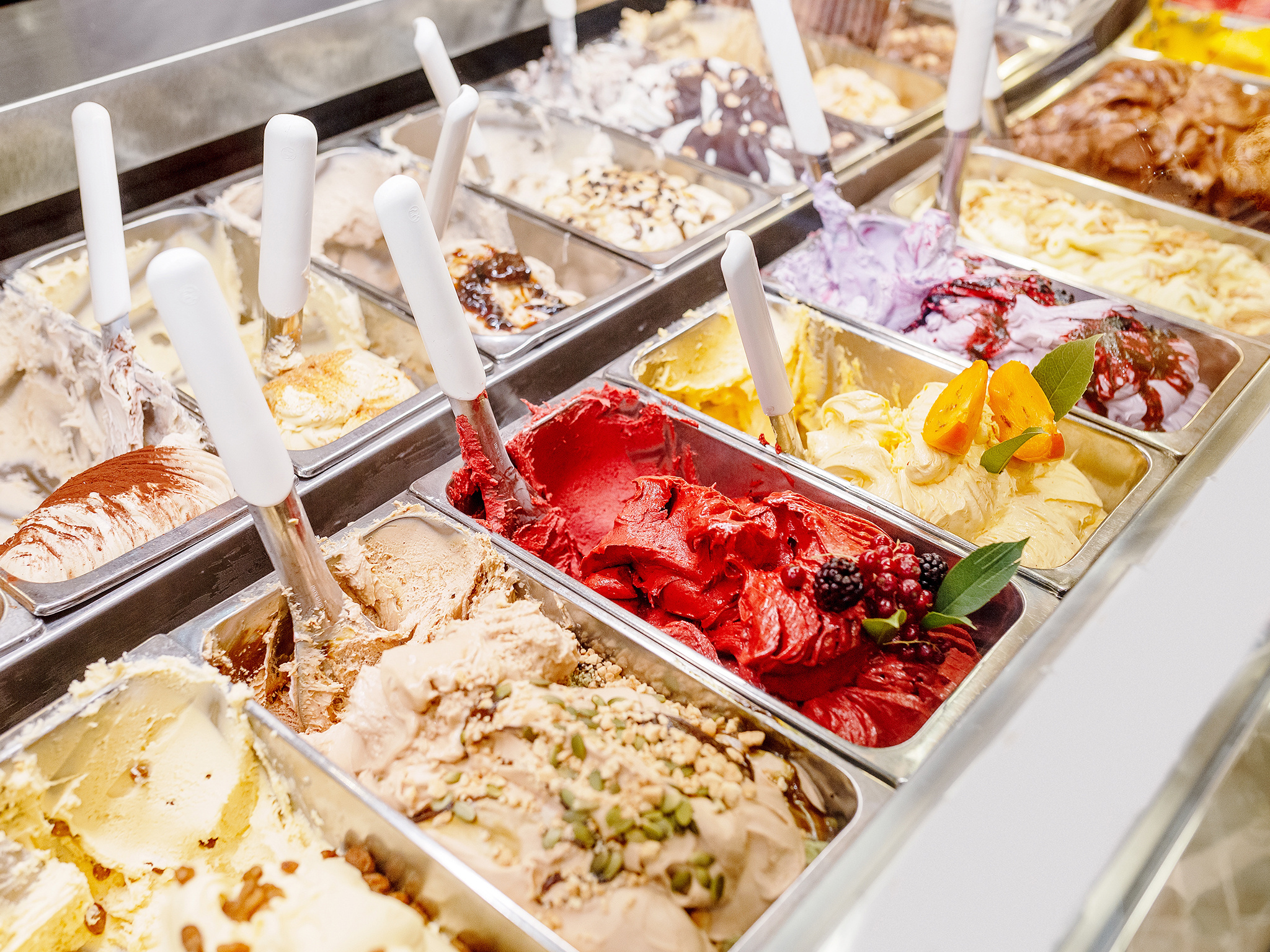 Best gelato in Rome, Top spots, Authentic Italian, Culinary exploration, 2050x1540 HD Desktop