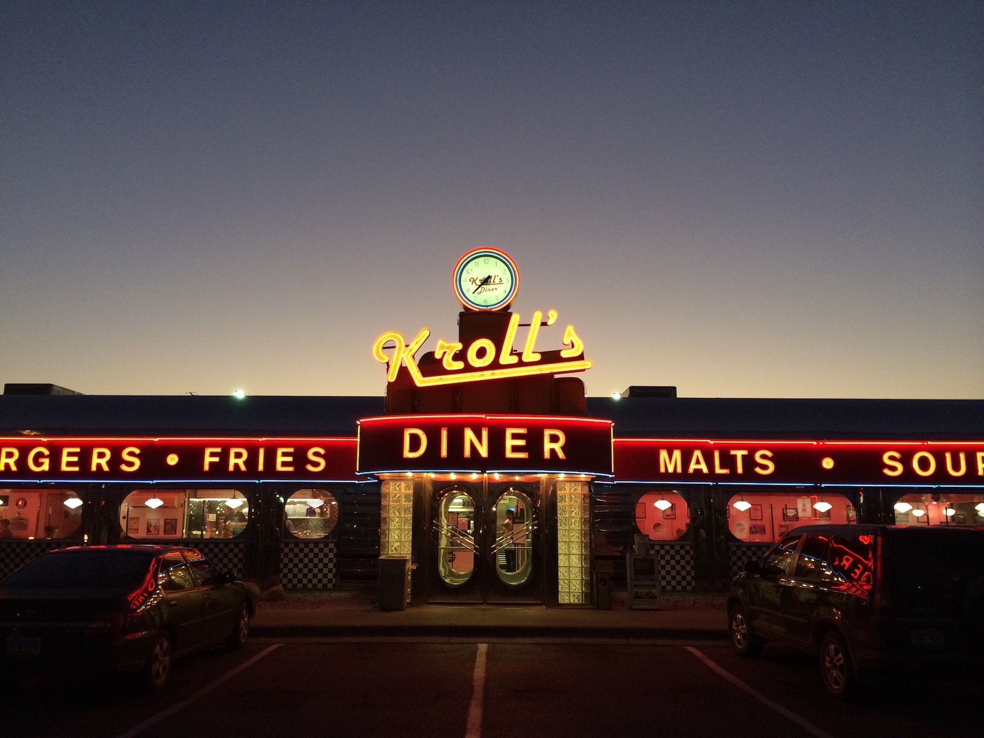 Fargo, North Dakota, Instagrammable spots, Moorhead, 1920x1440 HD Desktop