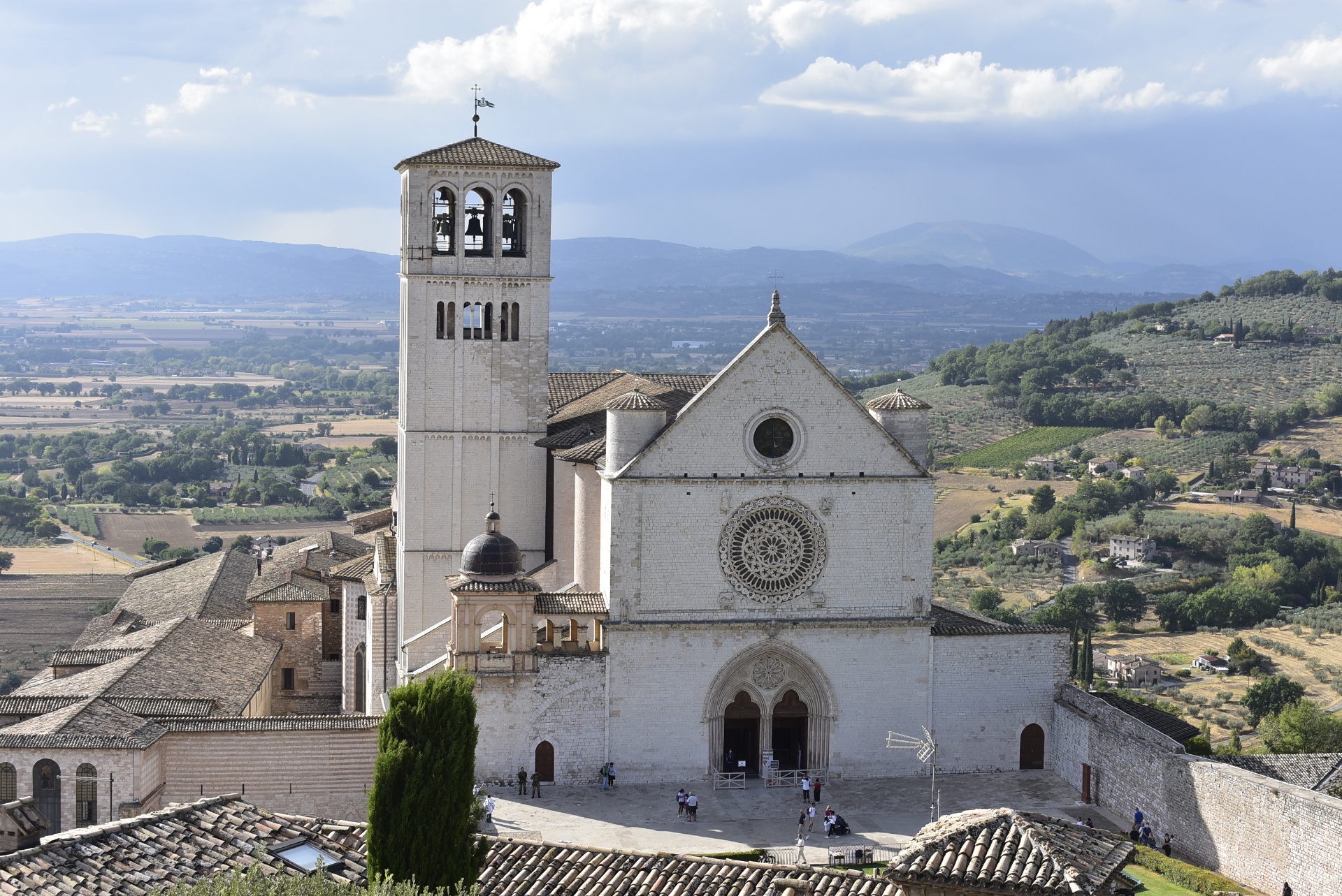 Assisi 2021, Priests' seminar, Spiritual gathering, Reflective retreat, 1920x1290 HD Desktop