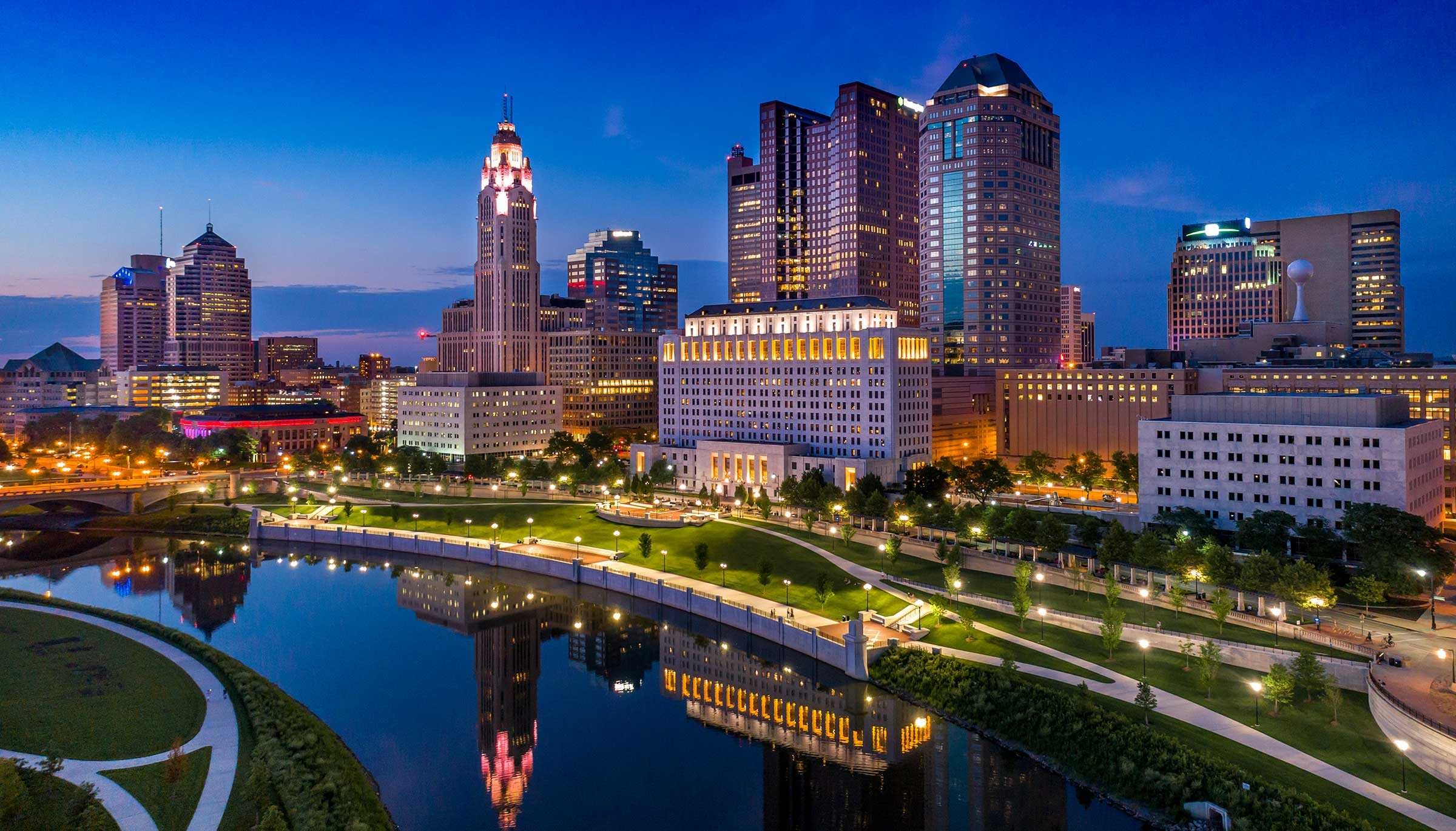 Columbus Skyline, Downtown Columbus, Ohio city, Travel destination, 2400x1370 HD Desktop