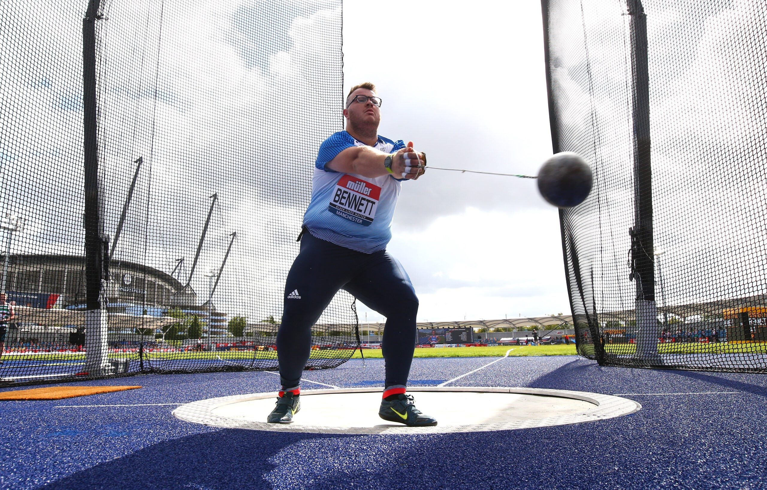 Chris Bennett's longest throw, Scotland, Scottish athletics, 2560x1640 HD Desktop