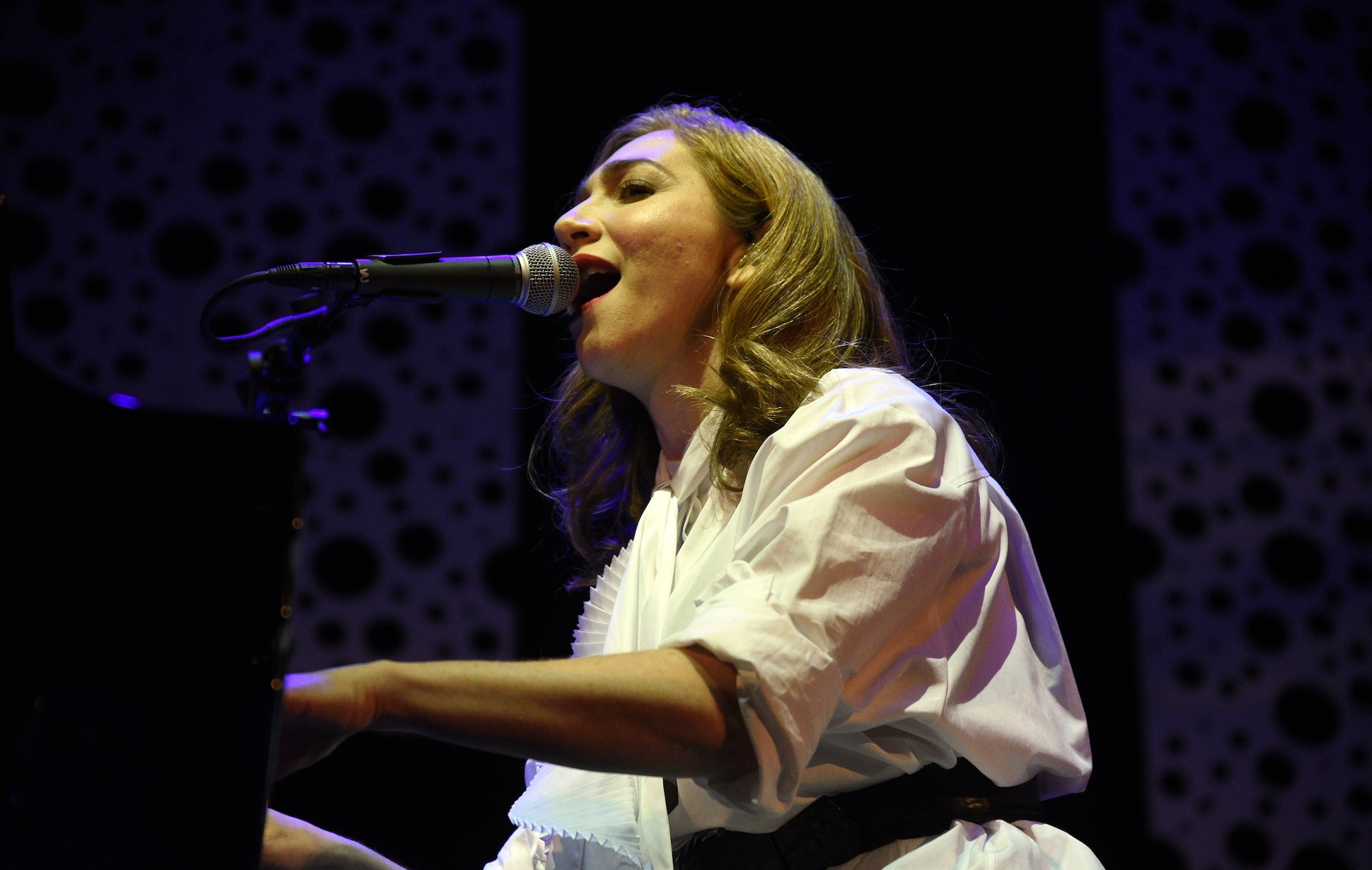 Regina Spektor, Carnegie Hall, Father's death, 2000x1270 HD Desktop