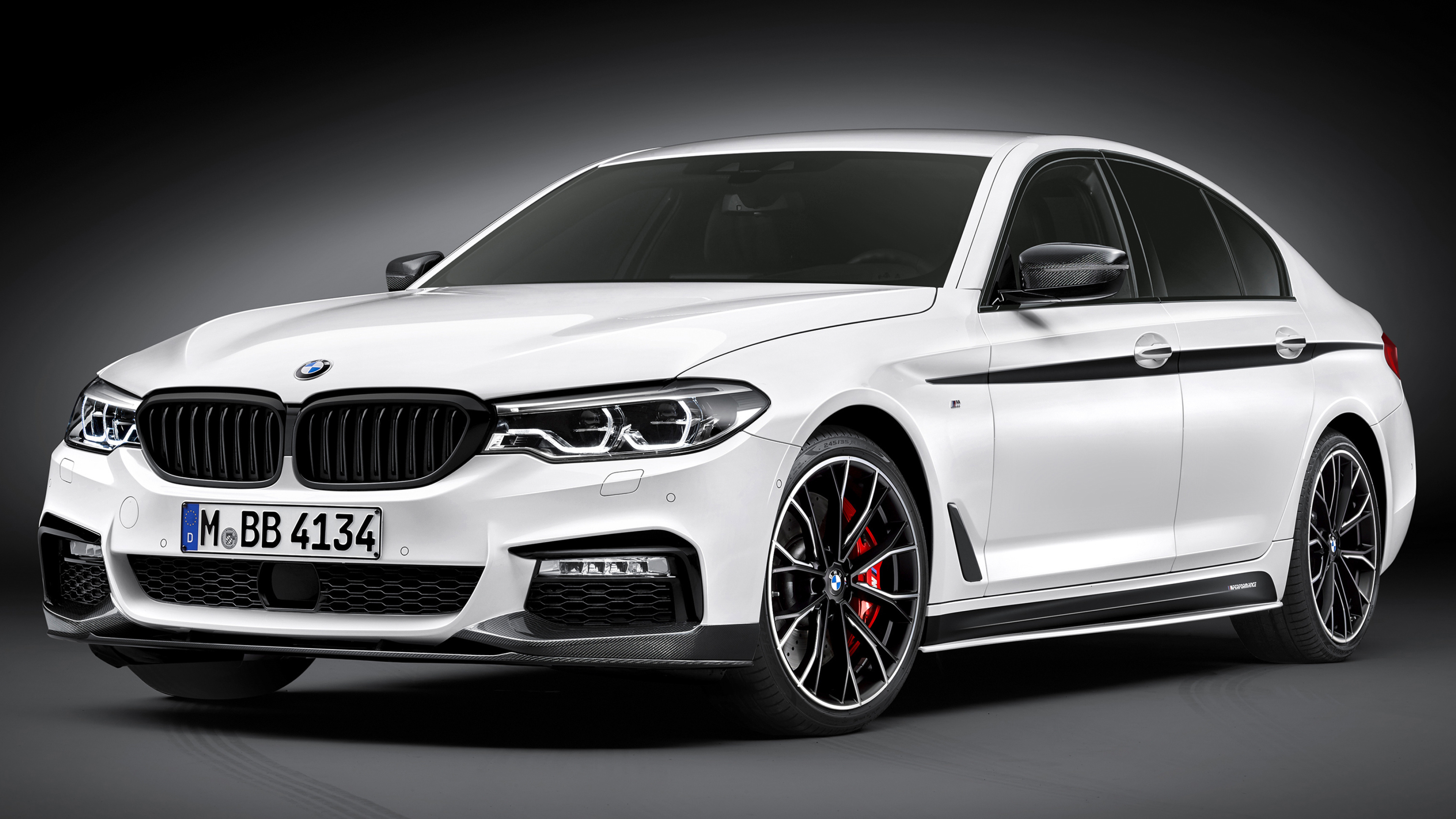 M Performance Accessories, BMW 5 Series Wallpaper, 3840x2160 4K Desktop