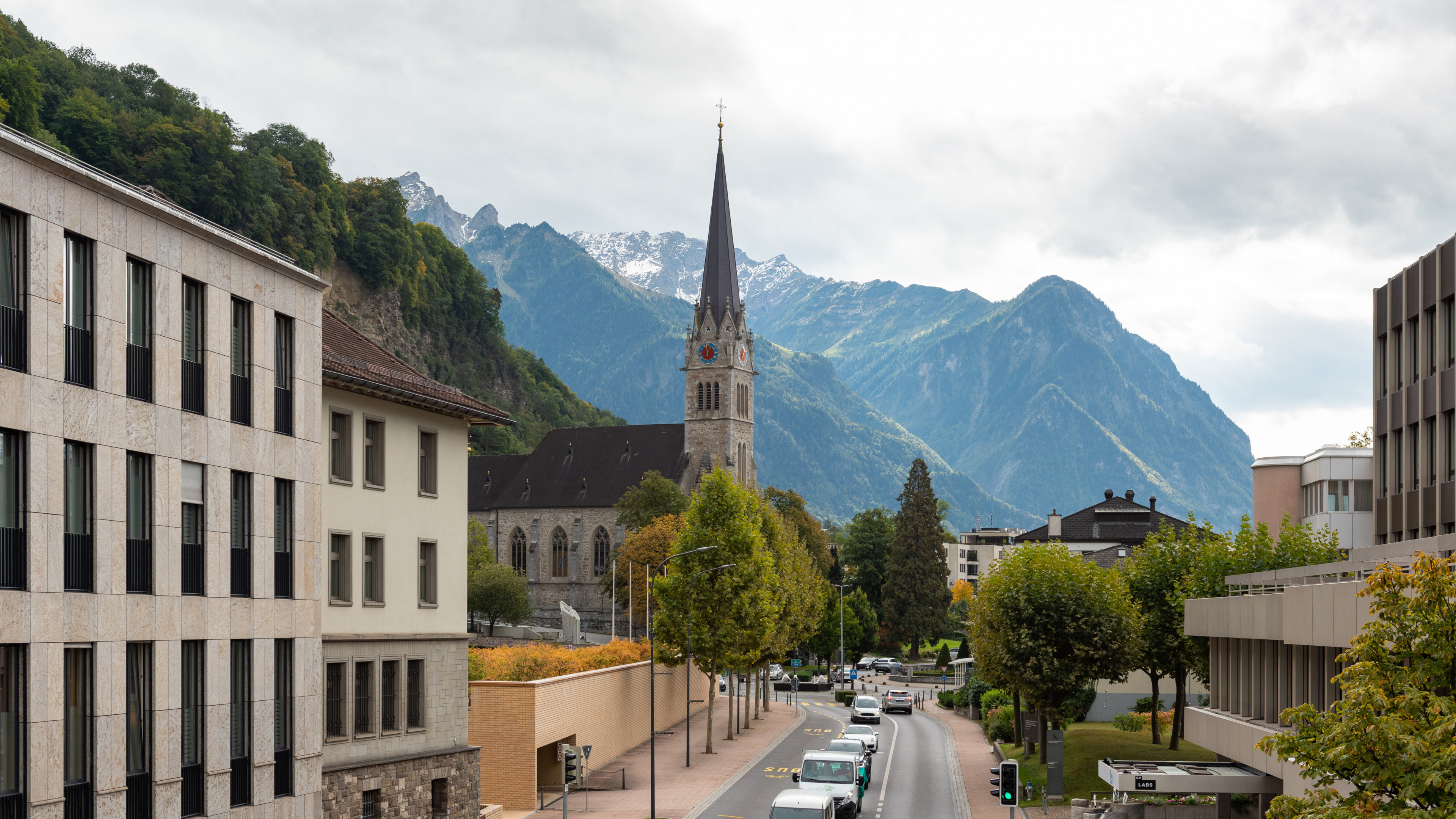 Kathedrale St. Florin, Vaduz, 3840x2160 4K Desktop