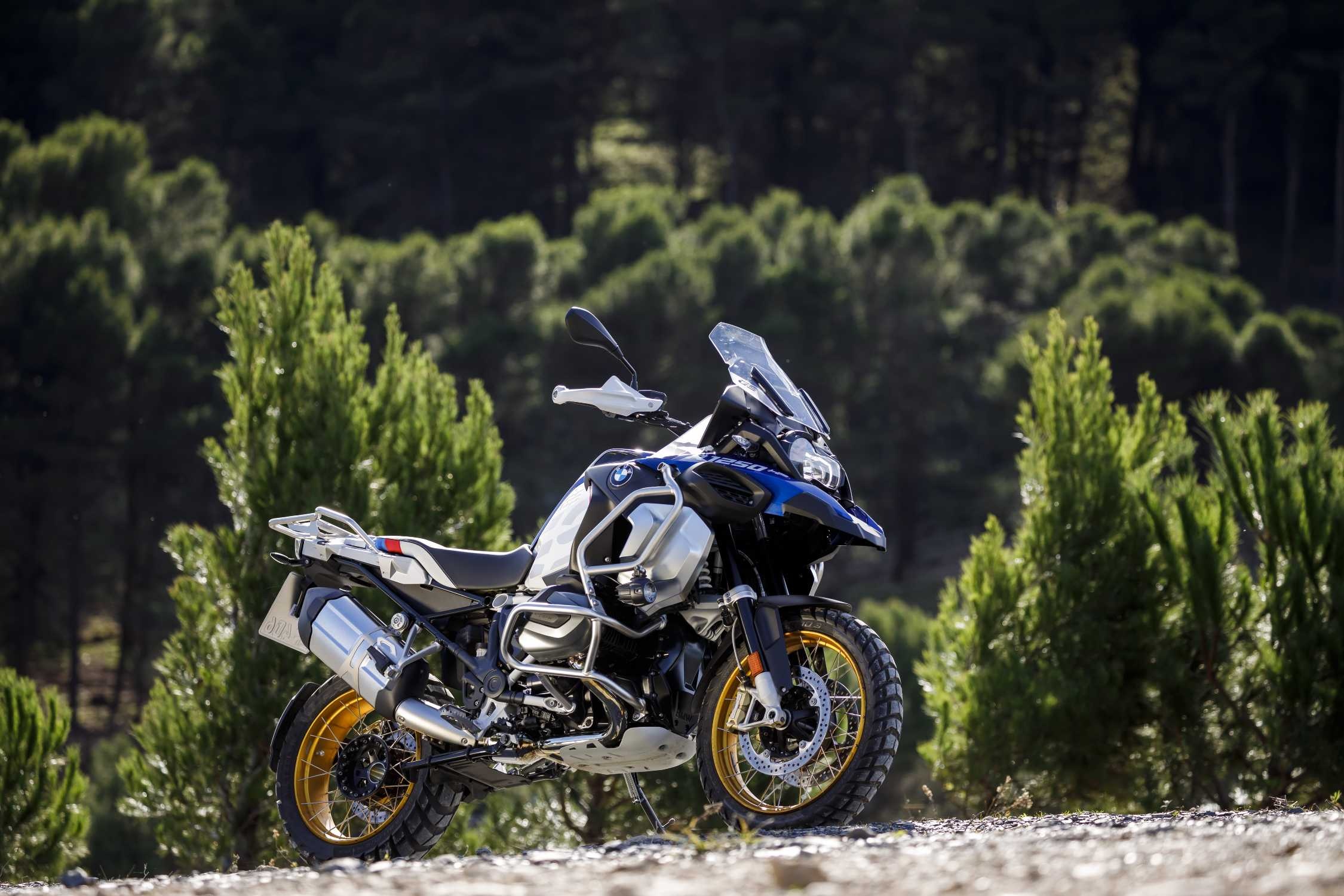 BMW R 1250, Adventure 122018, Thrilling rides, Unstoppable exploration, 2250x1500 HD Desktop