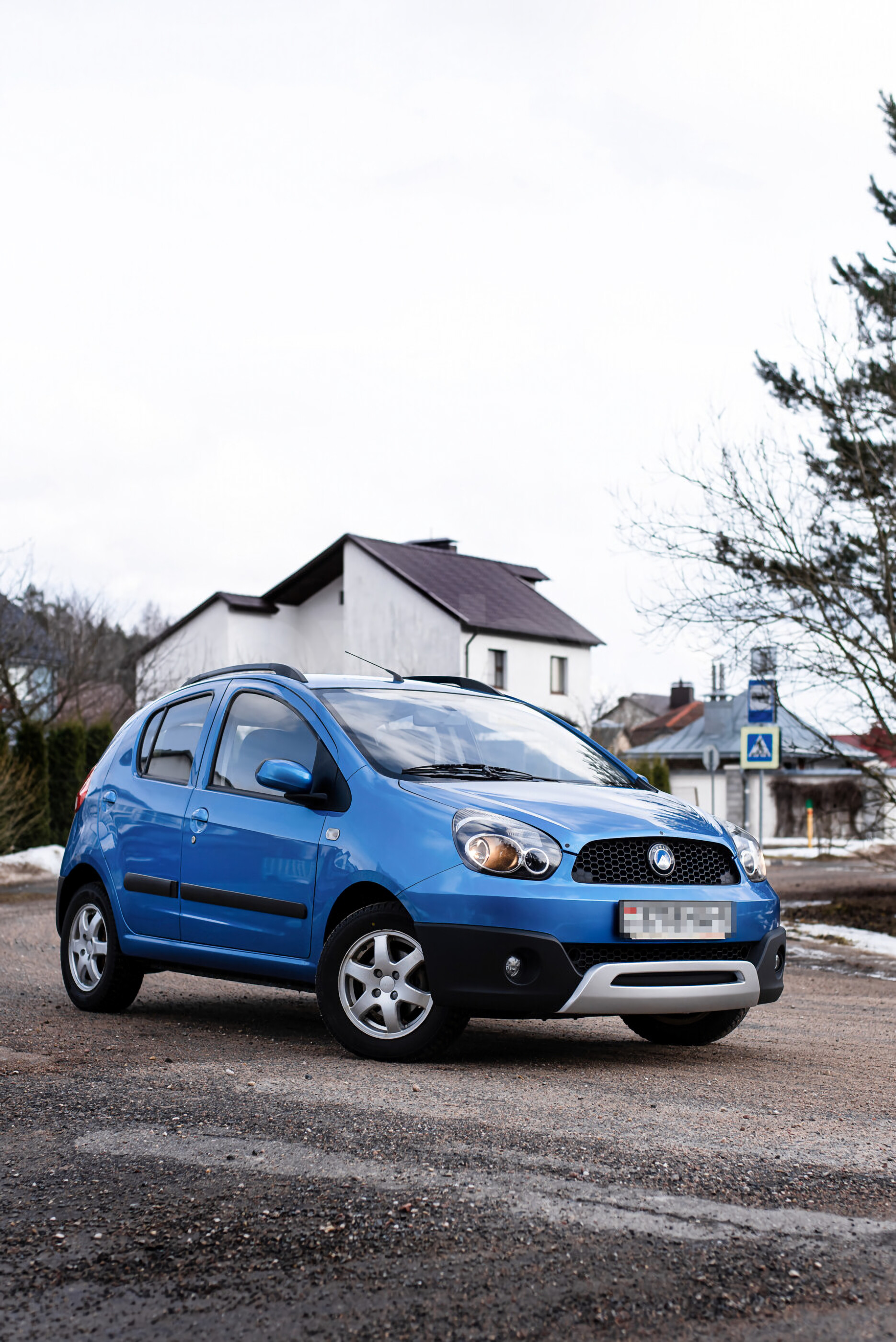 Geely LC, Sleek profile, Dynamic driving experience, Advanced safety, 1870x2800 HD Phone