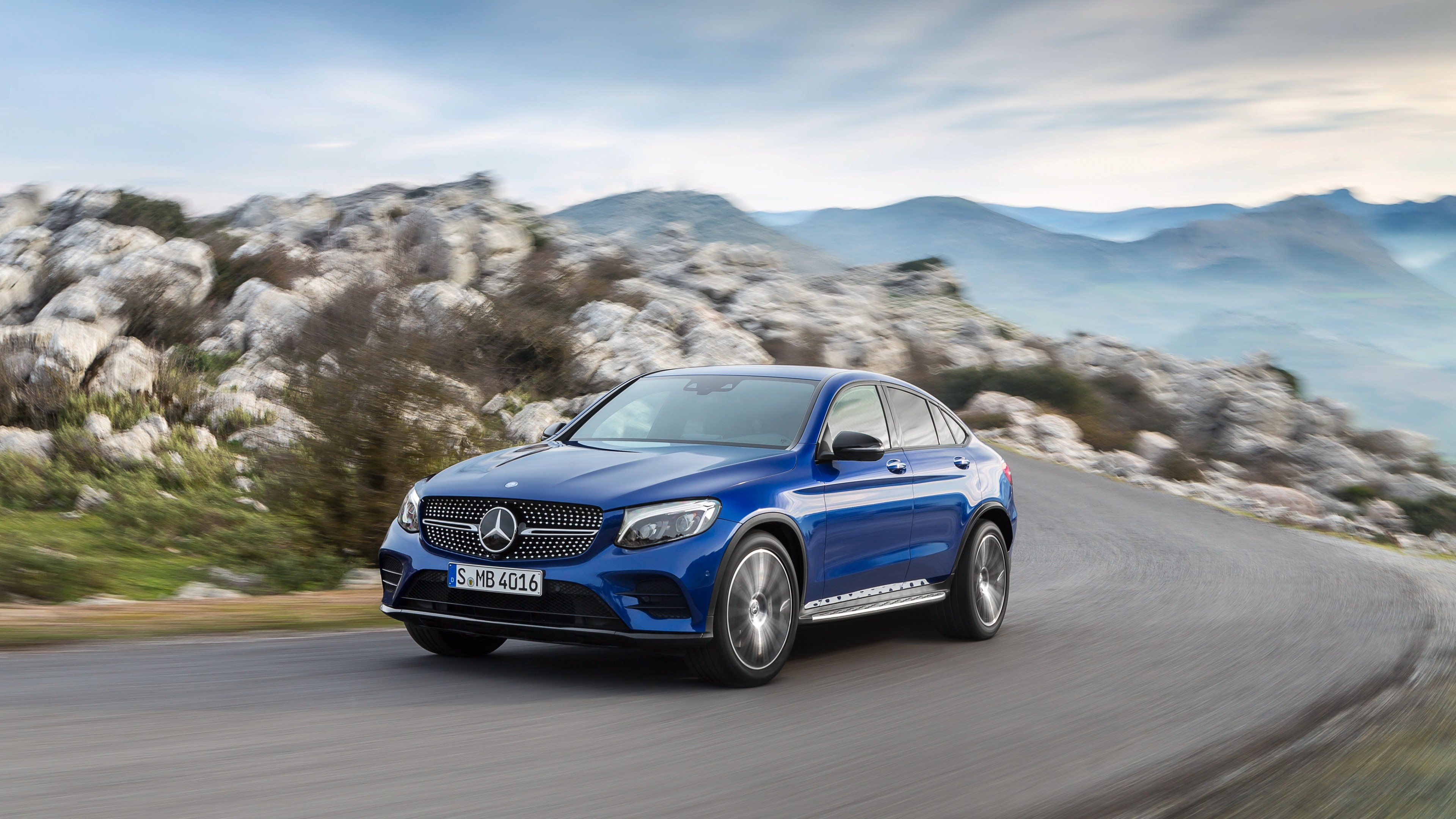 Mercedes-Benz GLC, AMG Line NYIAS 2016, Blue cars & bikes, 3840x2160 4K Desktop