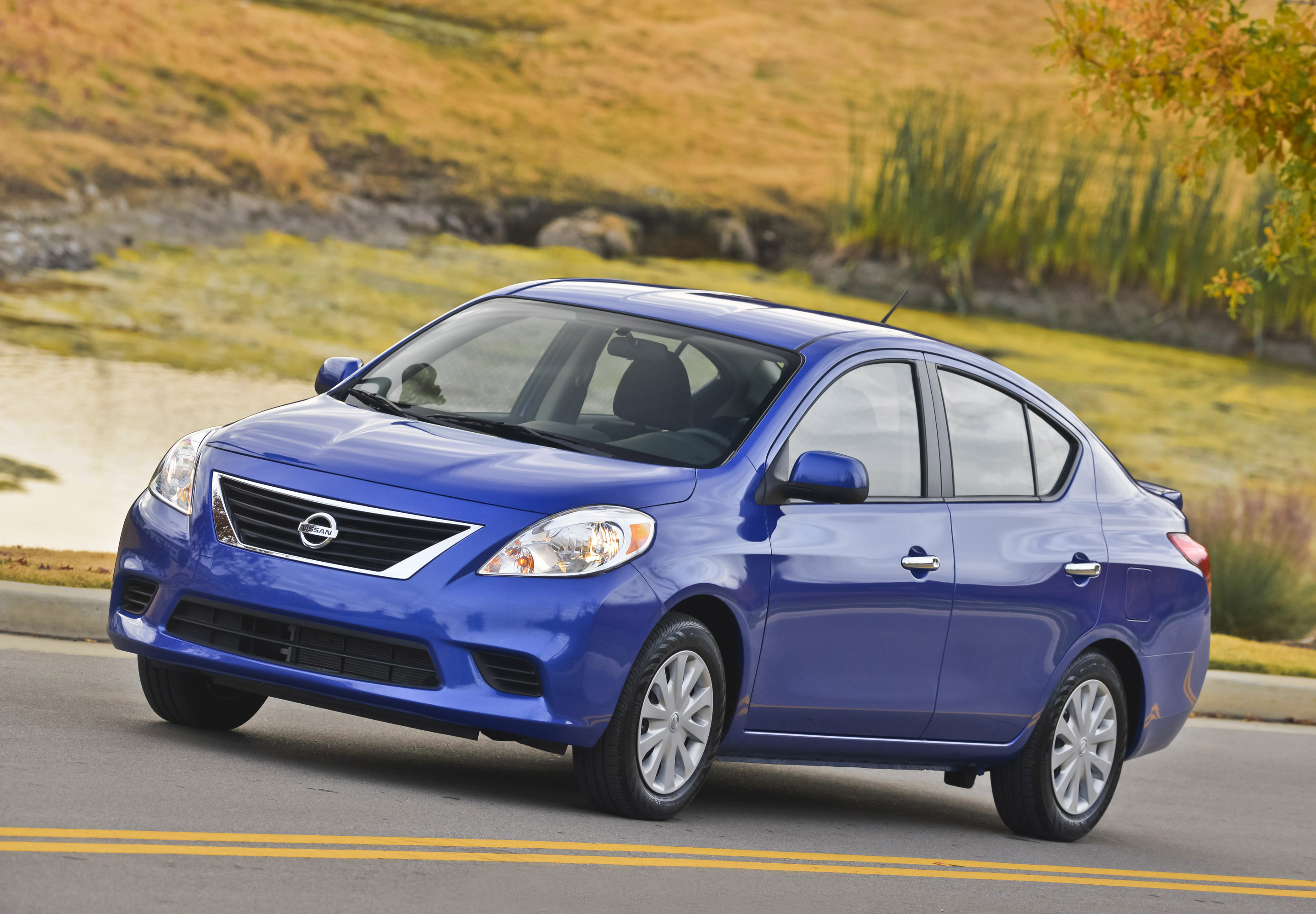 Nissan Versa, Sedan 2014, HD picture, 84697, 2880x2000 HD Desktop