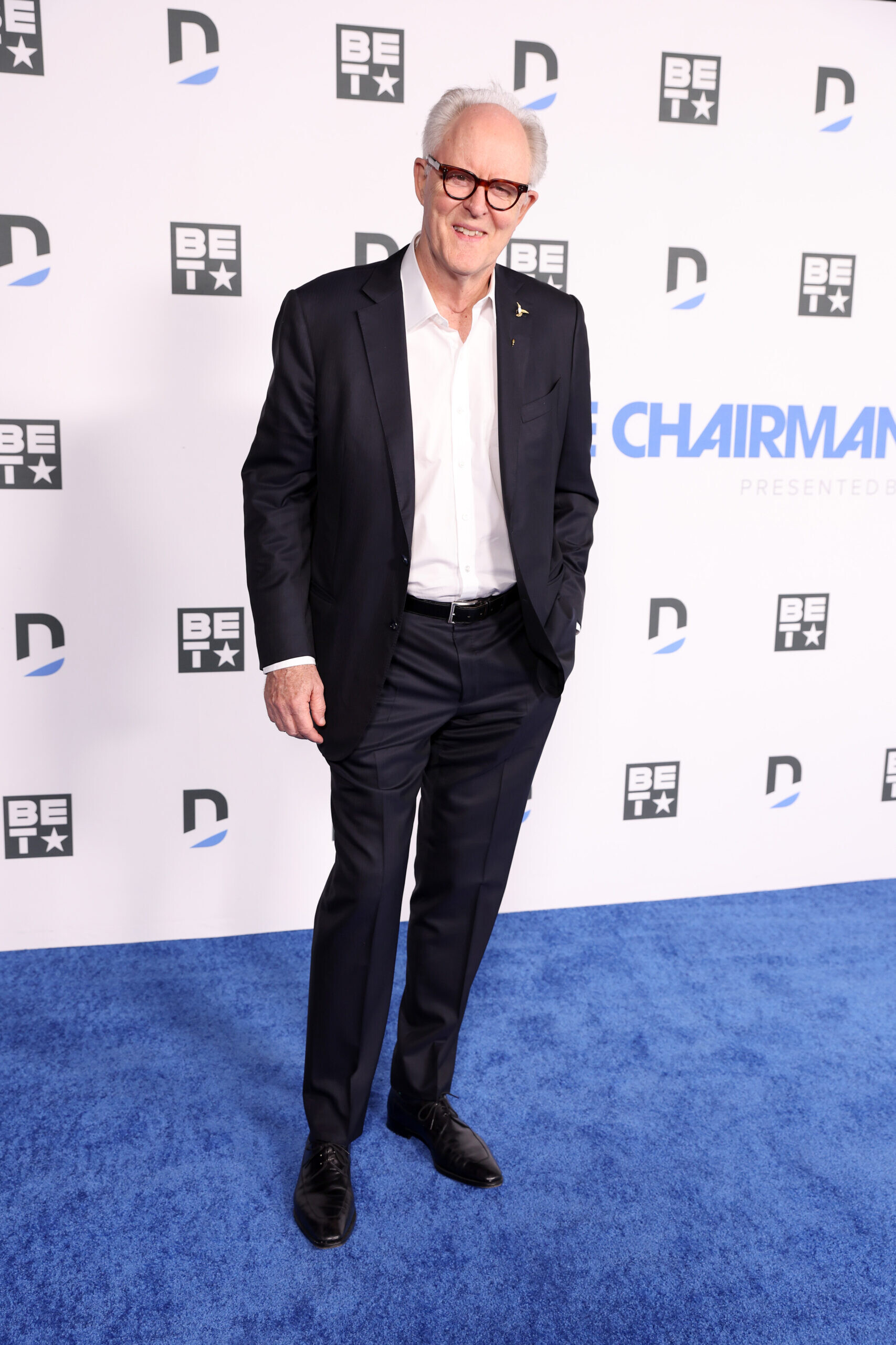 John Lithgow, Super Bowl parties, Celebs hit parties, Big game access, 1710x2560 HD Phone