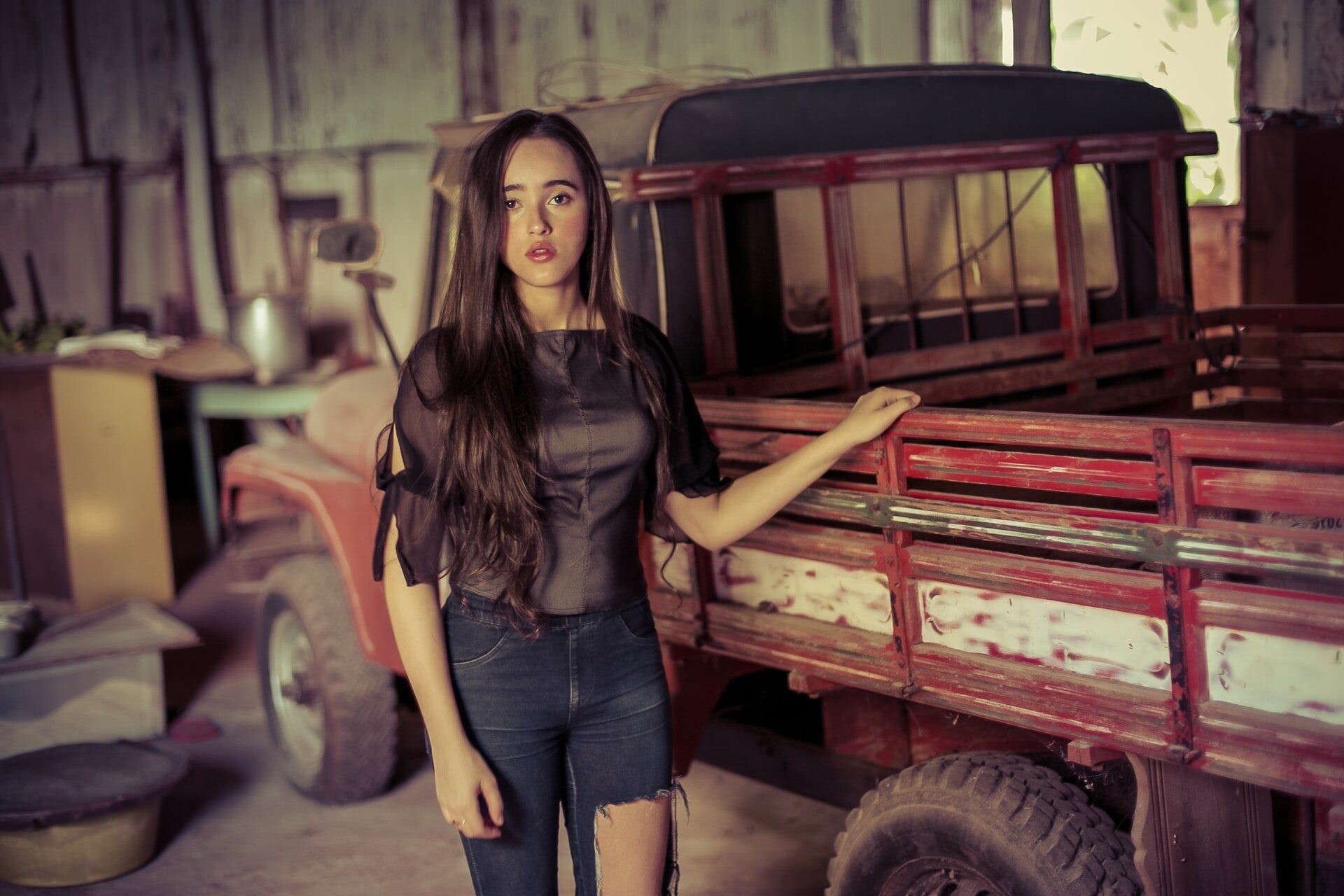 Old Truck, Girls and Trucks Wallpaper, 1920x1280 HD Desktop