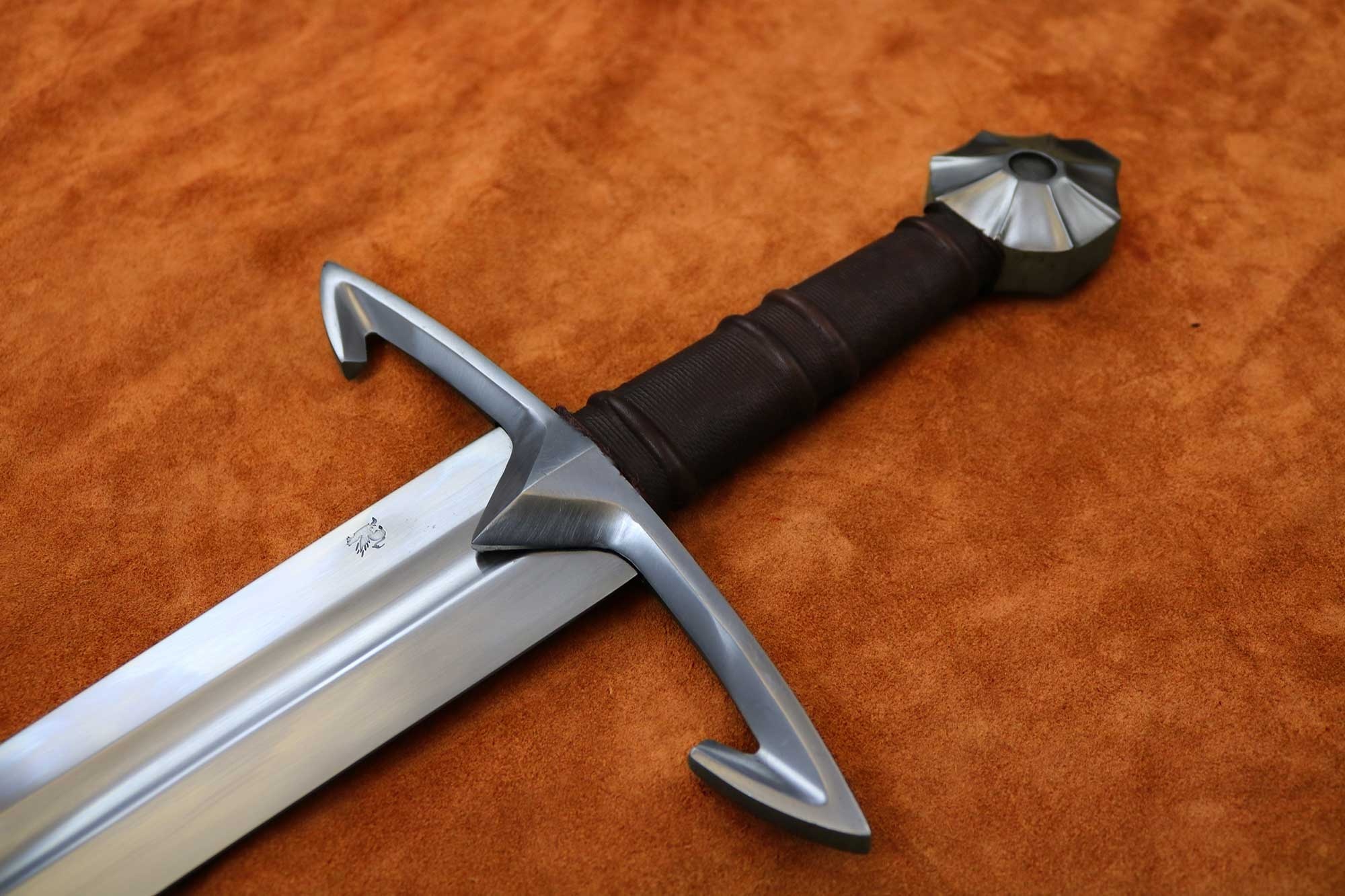 Medieval sword, Medieval ware, 2000x1340 HD Desktop