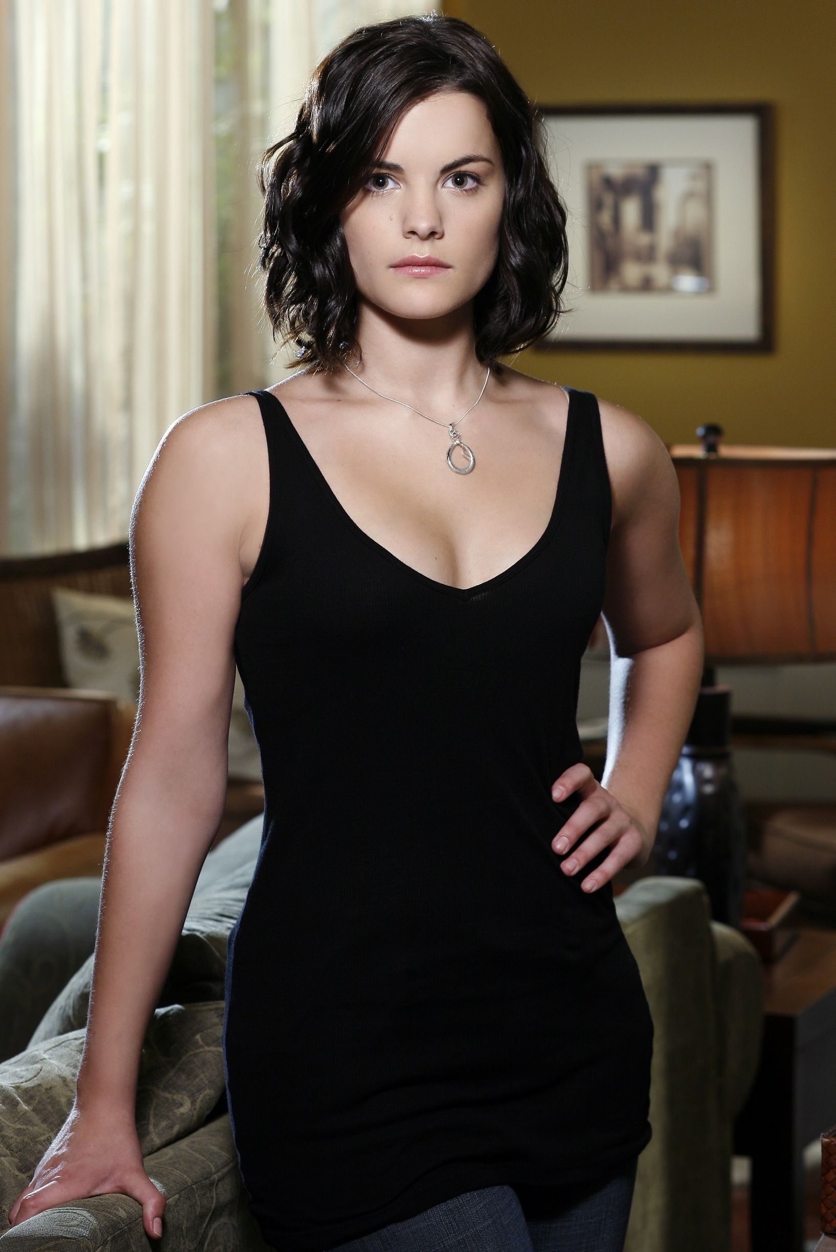 Jaimie Alexander, Photo of Jaimie, Jamie Alexander hair, Beautiful women, 1640x2450 HD Phone