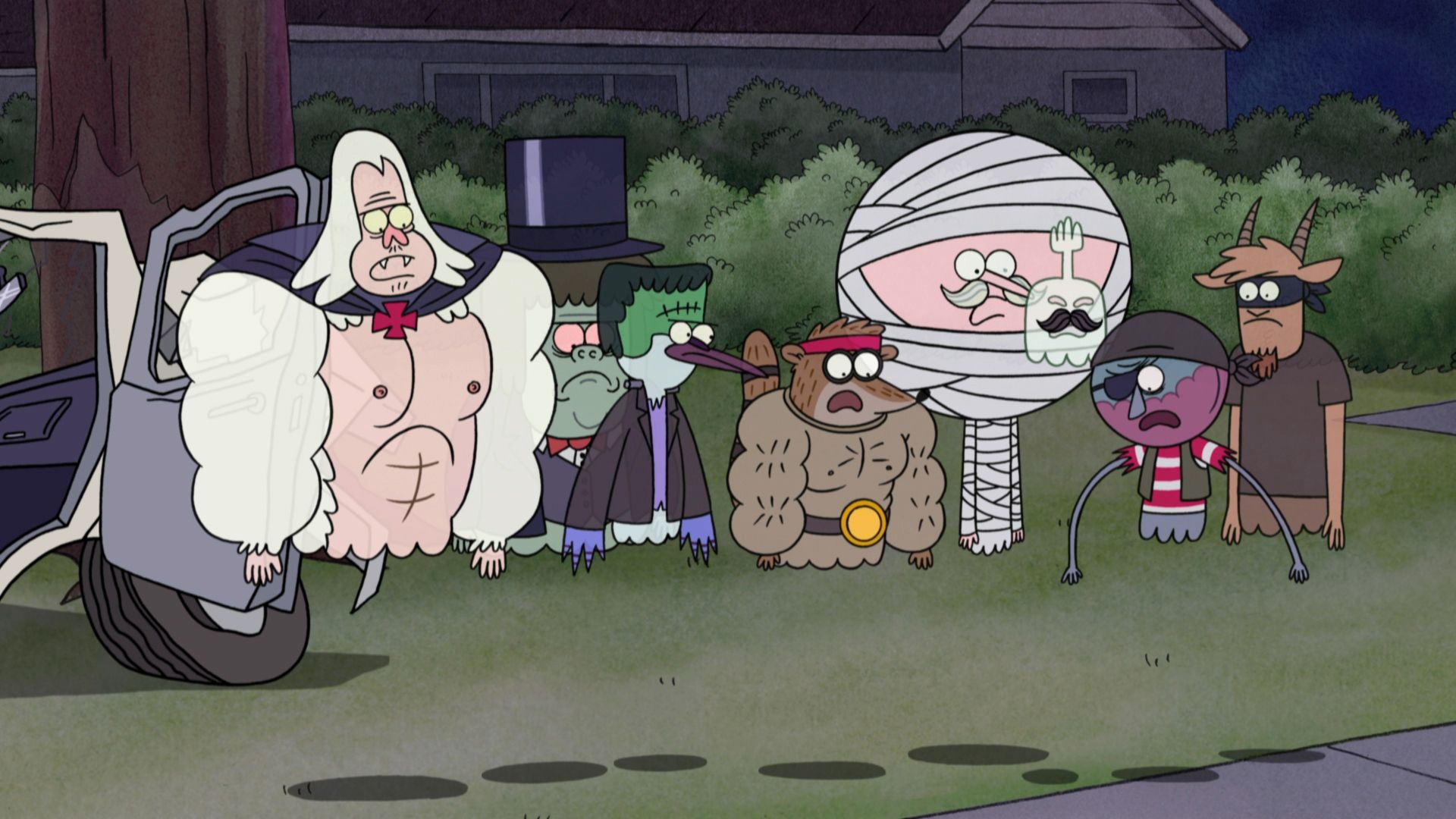 Mordecai in vampire cape, Rigby in barbarian costume, Pops as a mummy, Skips in vampire costume, Regular Show, Full HD Desktop wallpaper