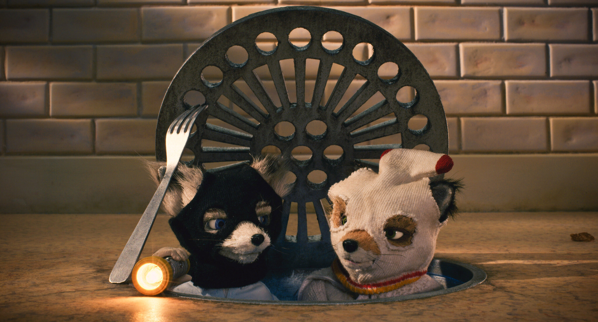 Kristofferson and Ash, Fantastic Mr. Fox Wallpaper, 2050x1110 HD Desktop