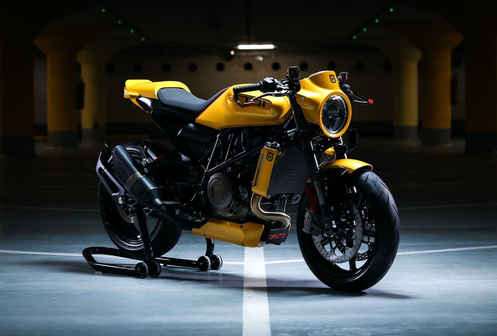 Retro Style, Husqvarna SVARTPILEN 701 Wallpaper, 2000x1360 HD Desktop