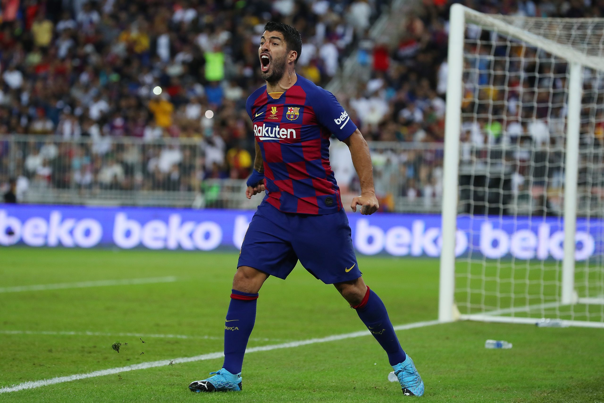 Luis Suarez, Andrea Pirlo statement, Football team dynamics, Player's impact, 2560x1710 HD Desktop