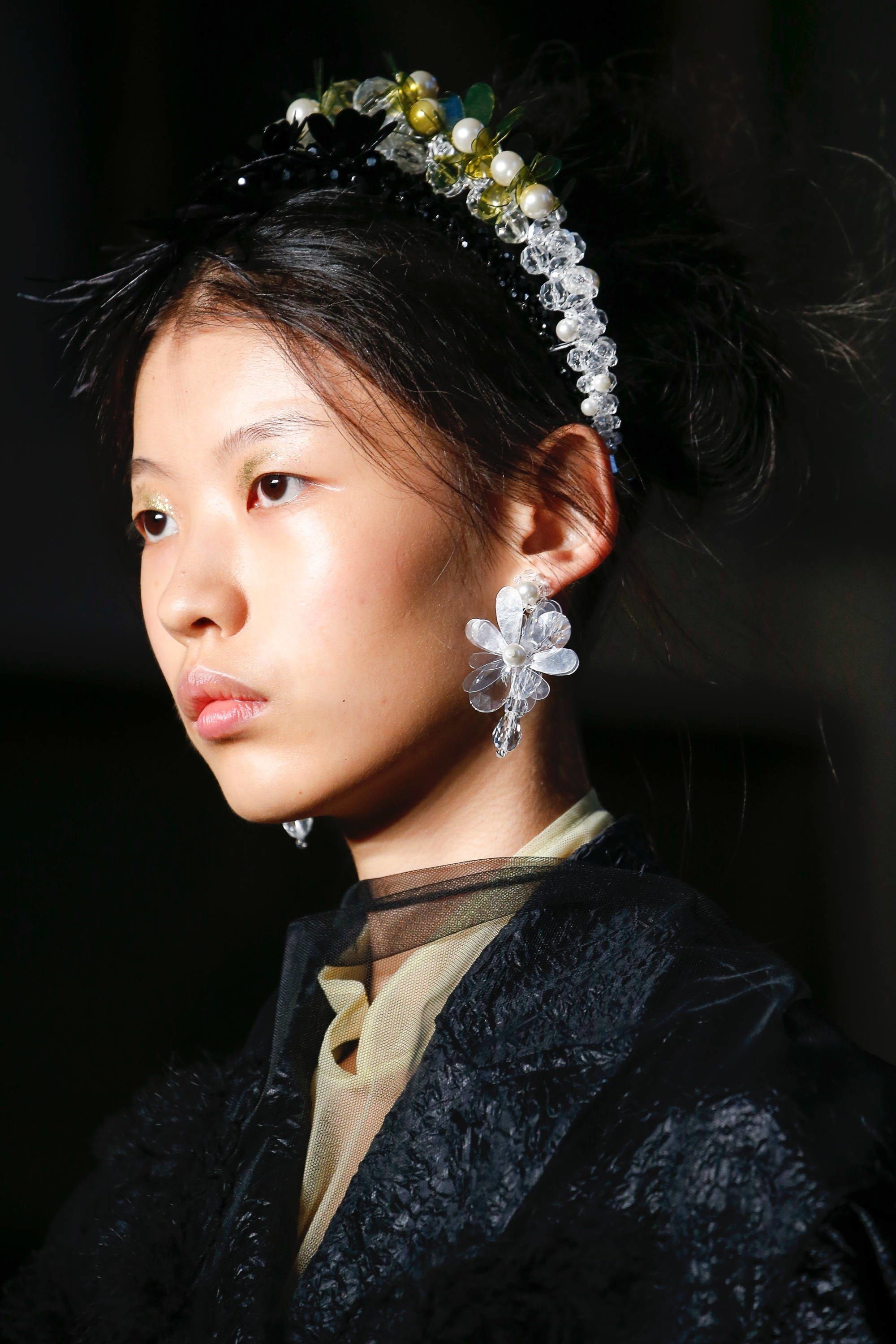 Simone Rocha, Jewelry collection, Online sale, Up to 62% off, 2000x3000 HD Phone