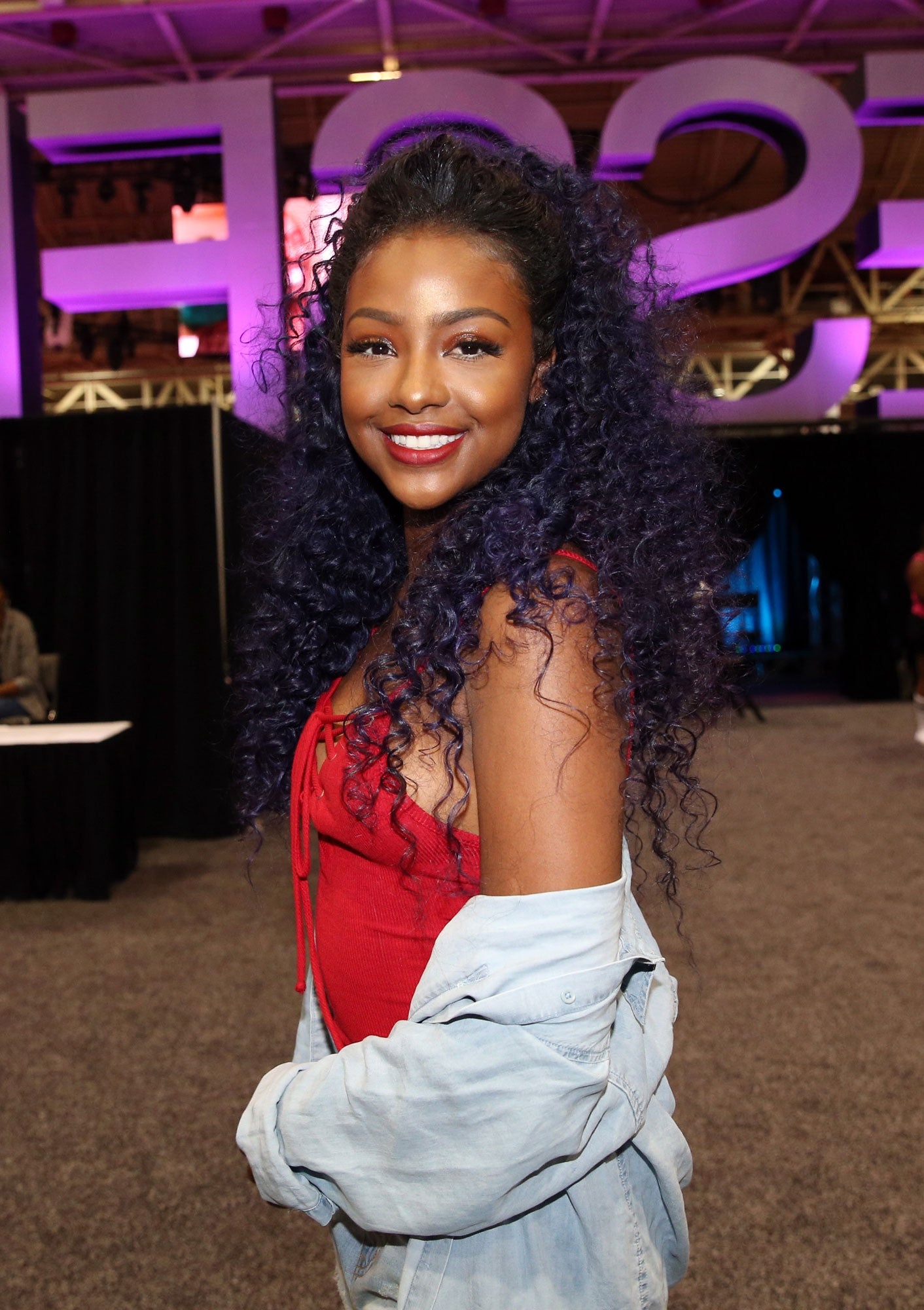 Justine Skye's purple tresses, Stylish trendsetter, Iconic look, Beauty inspiration, 1420x2000 HD Phone