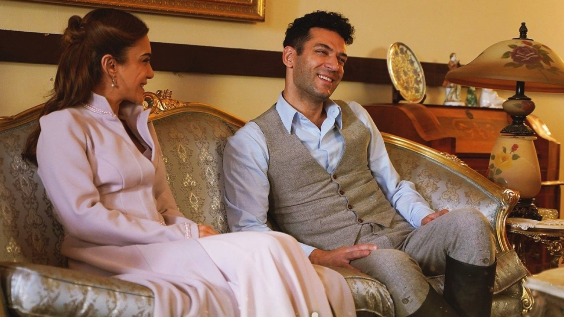 Murat Yildirim, Damla Snmez, Turkish series, Talk show scenes, 1920x1080 Full HD Desktop