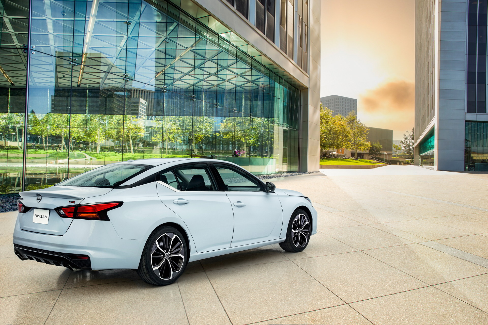 Nissan Altima, Sleek and sporty, Rear three quarter view, Futuristic styling, 1920x1280 HD Desktop