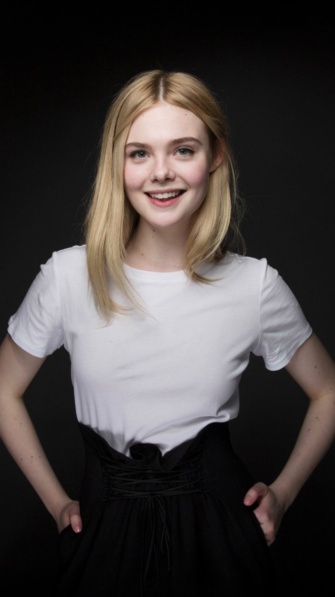 Elle Fanning, Sidney Hall photoshoot, Stunning iPhone wallpapers, HD images, 1080x1920 Full HD Phone