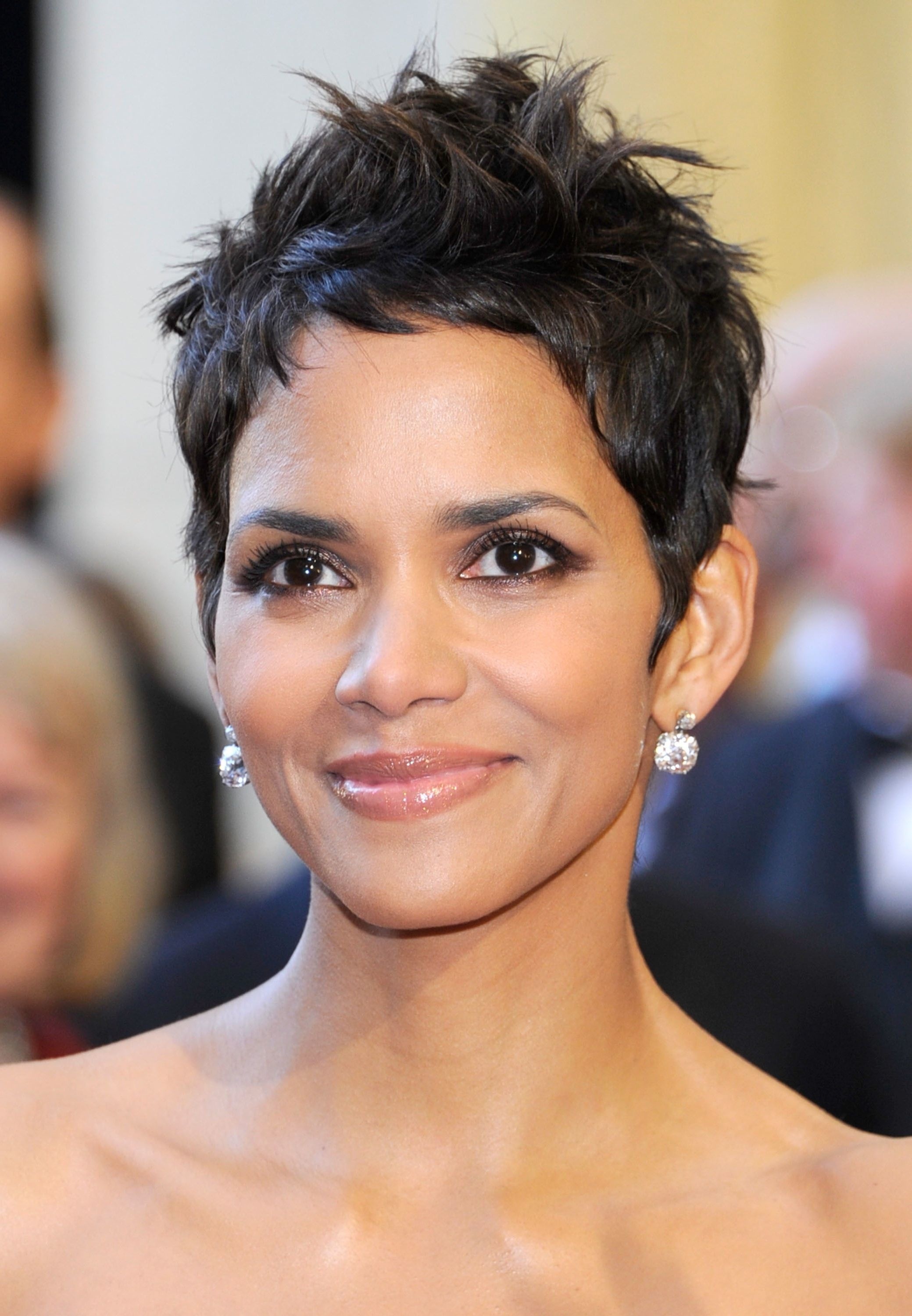 Cute wallpapers, Halle Berry, Adorable charm, Playful, 2080x3000 HD Phone