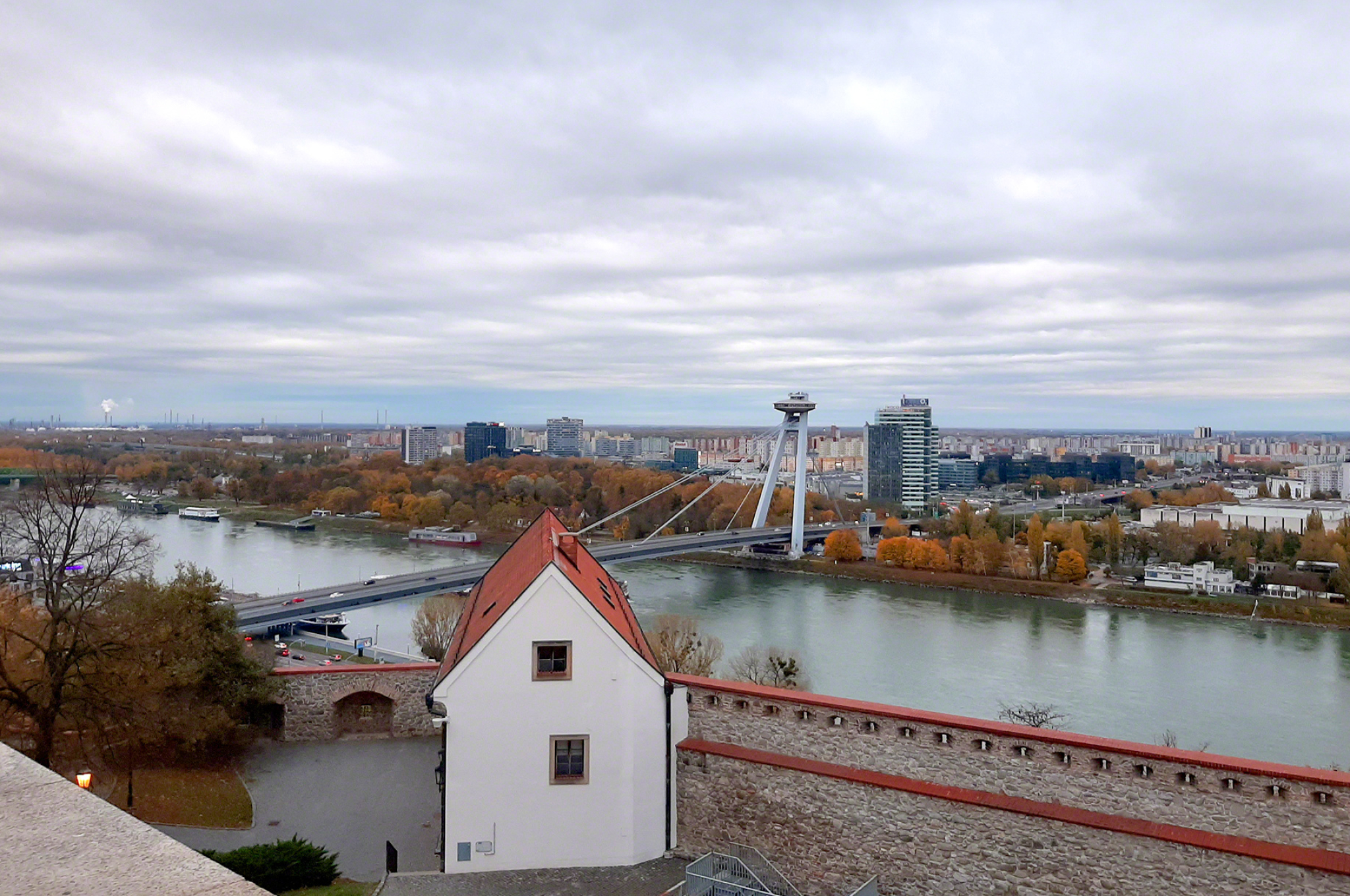 Bratislava, Kreuzfahrt, Preburg, Schiffsreisen, 2022 & 2023, 2050x1360 HD Desktop