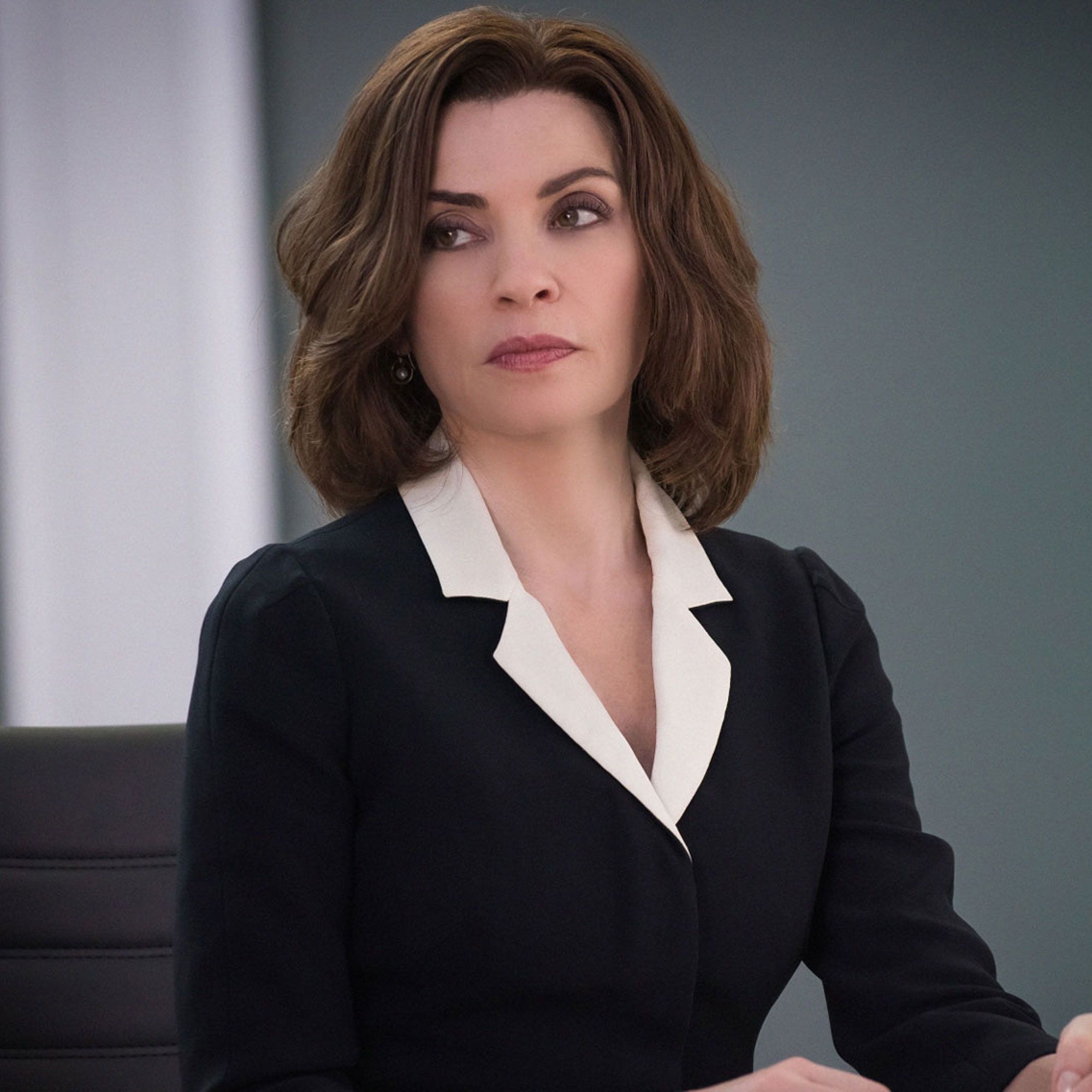 Julianna Margulies, The Good Fight, TV series, 2000x2000 HD Phone
