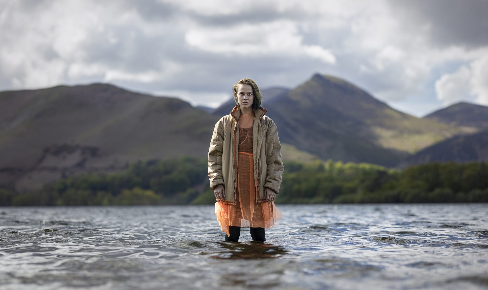 Clara Rugaard, Skys, Exclusive clip, Thriller, 1920x1150 HD Desktop