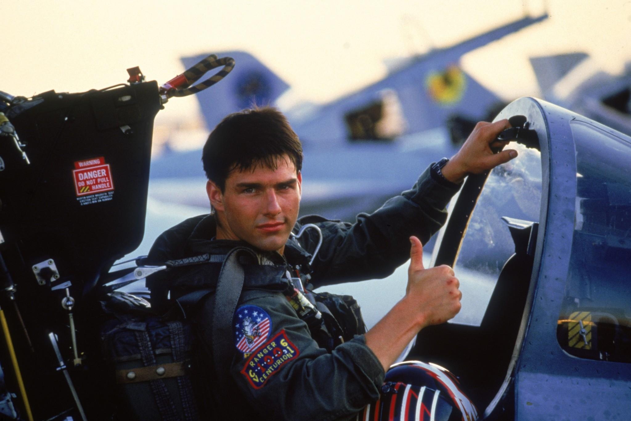 Top Gun, Maverick pilot, Action-packed movie, Classic aviation, 2050x1370 HD Desktop