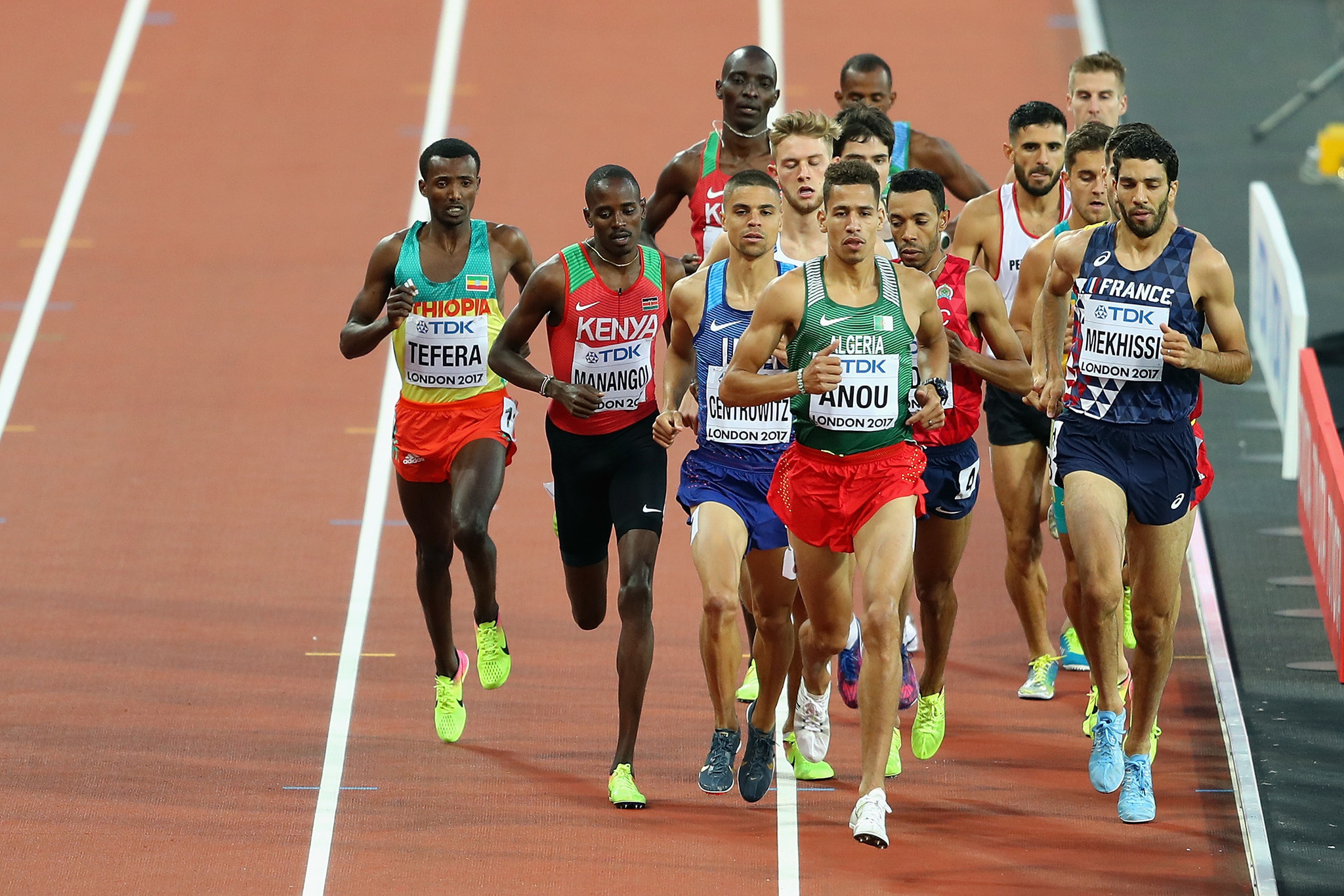 Elijah Manangoi, Olympic champ, Matthew Centrowitz Jr, Fifth Avenue Mile, 2050x1370 HD Desktop