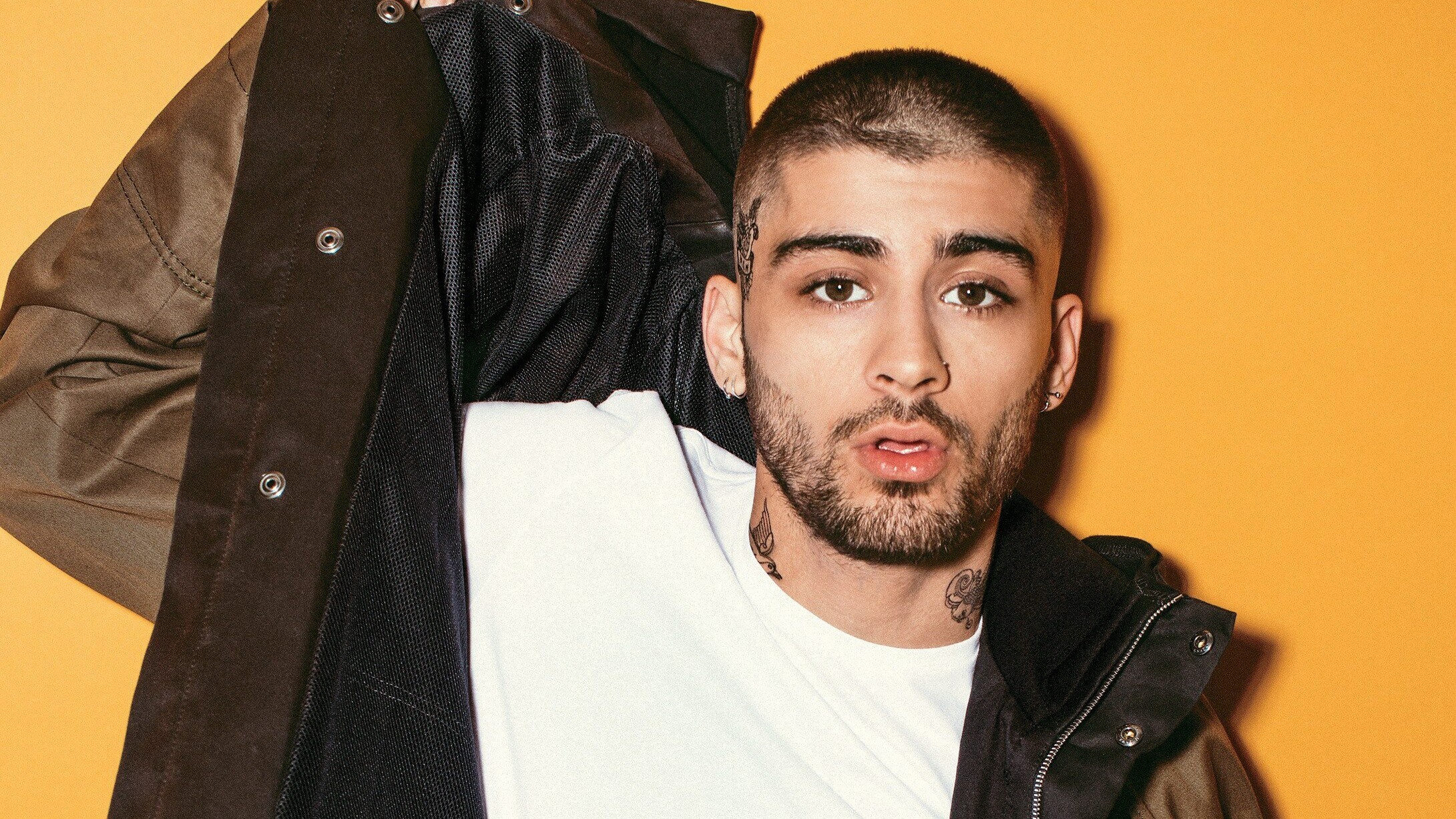 Zayn Malik, English heartthrob, Fashion icon, Striking tattoos, 2190x1230 HD Desktop