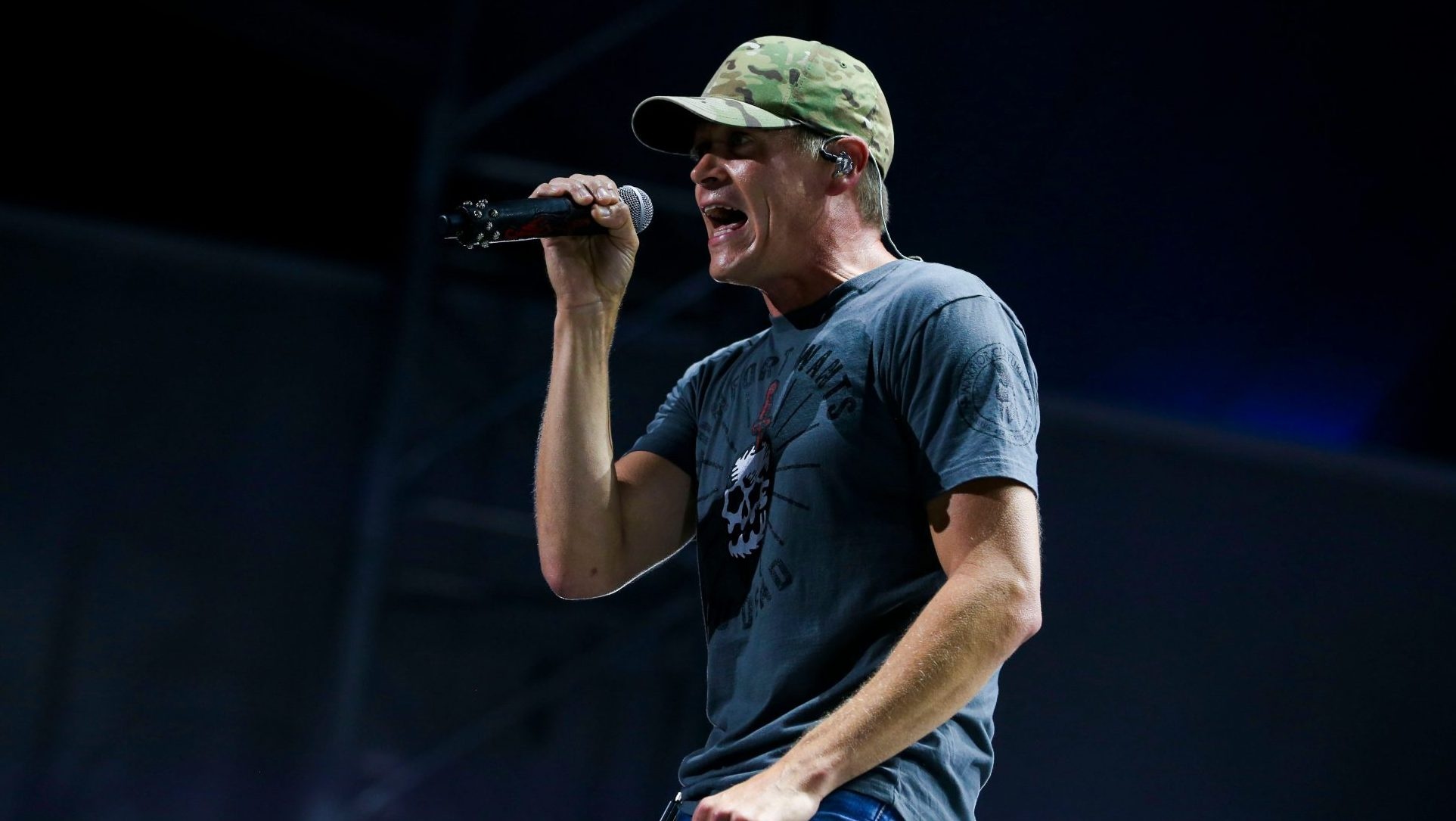 Brad Arnold, Debut solo single, 3 Doors Down, 1930x1090 HD Desktop