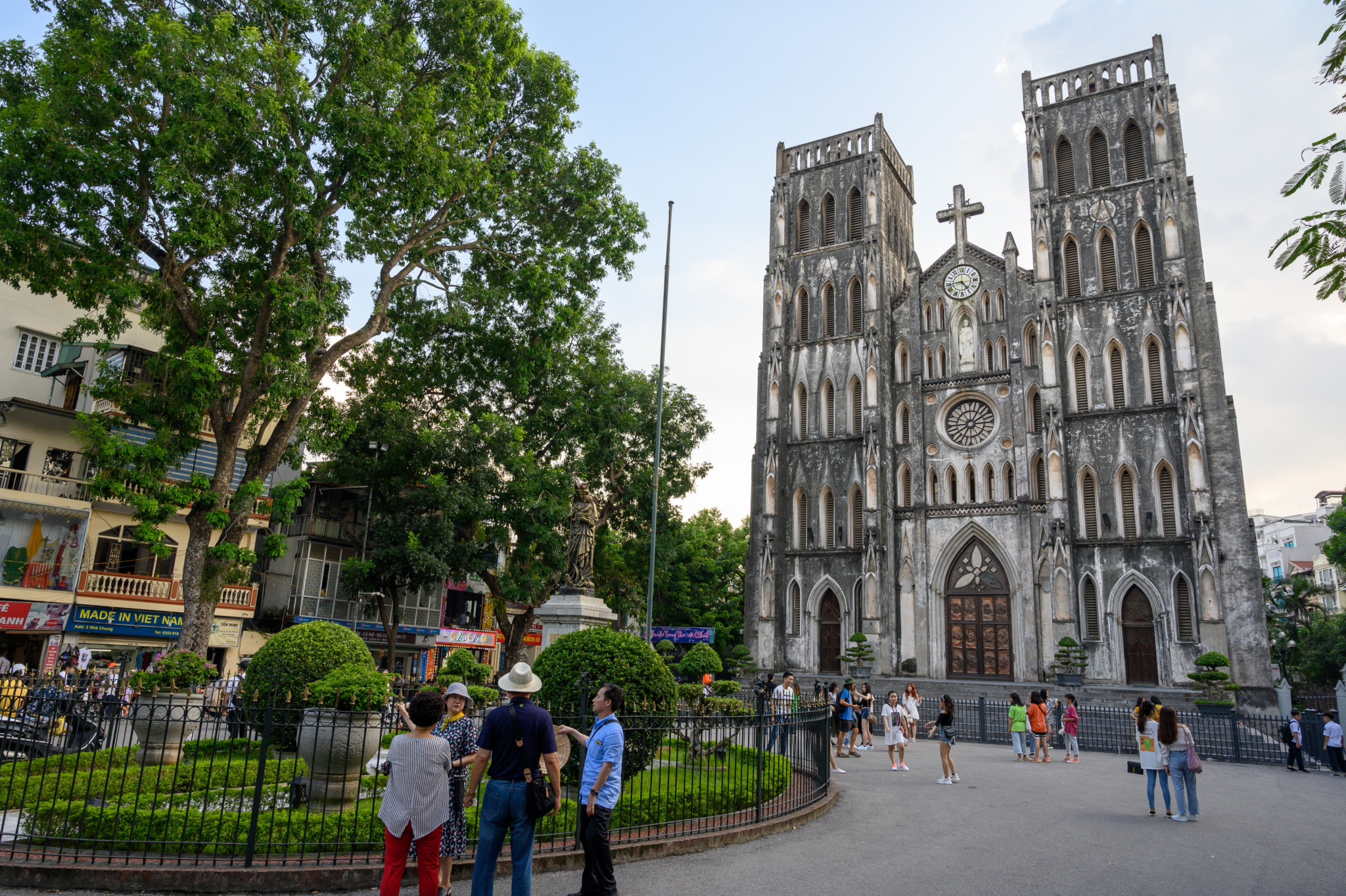Hanoi, Vietnam sightseeing, Travel highlights, Travel tips, 2050x1370 HD Desktop